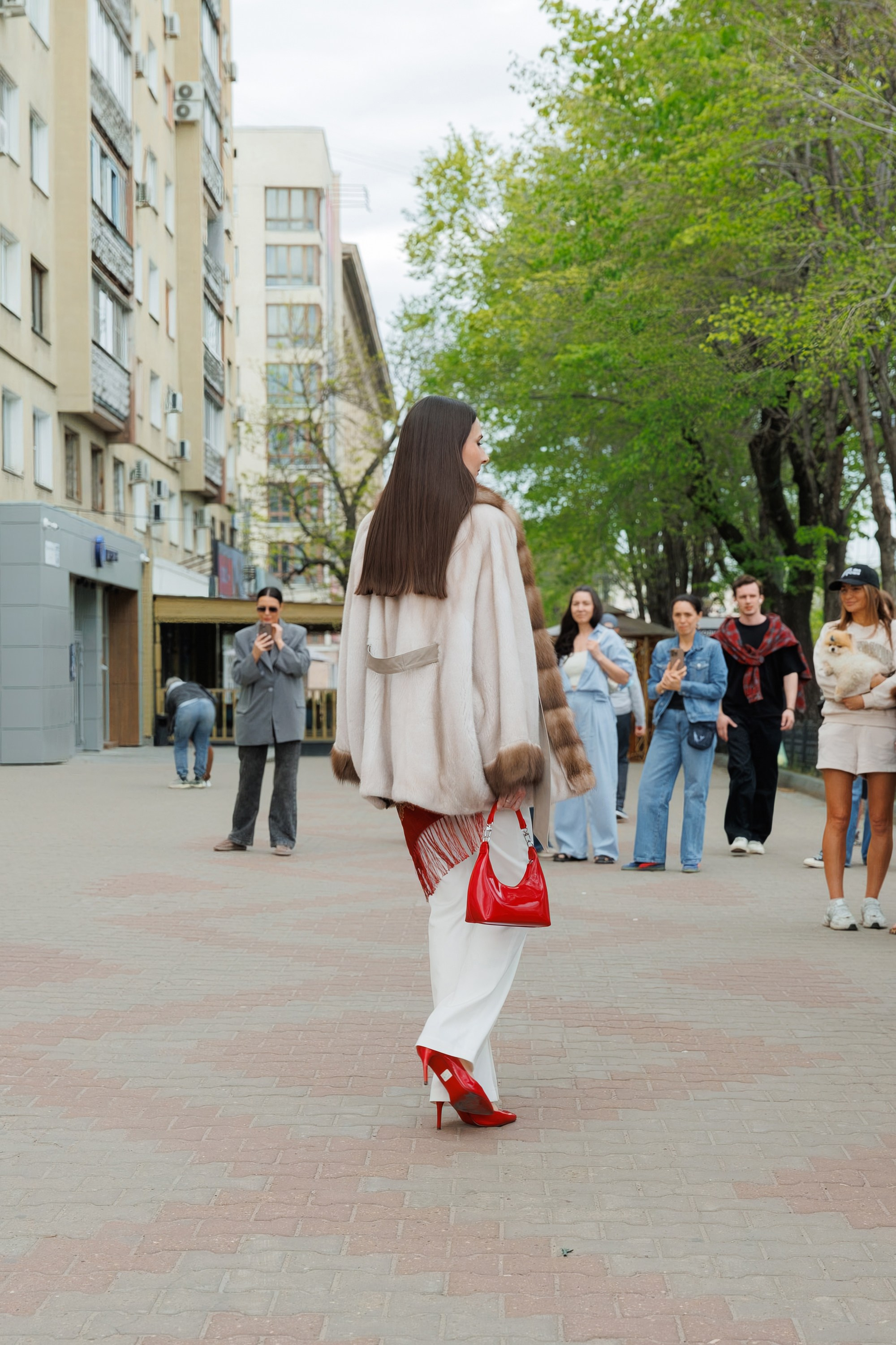 МОДНЫЙ ПОКАЗ. СВОИ. ФОТООТЧЕТЫ-СОБЫТИЯ-МЕСТА