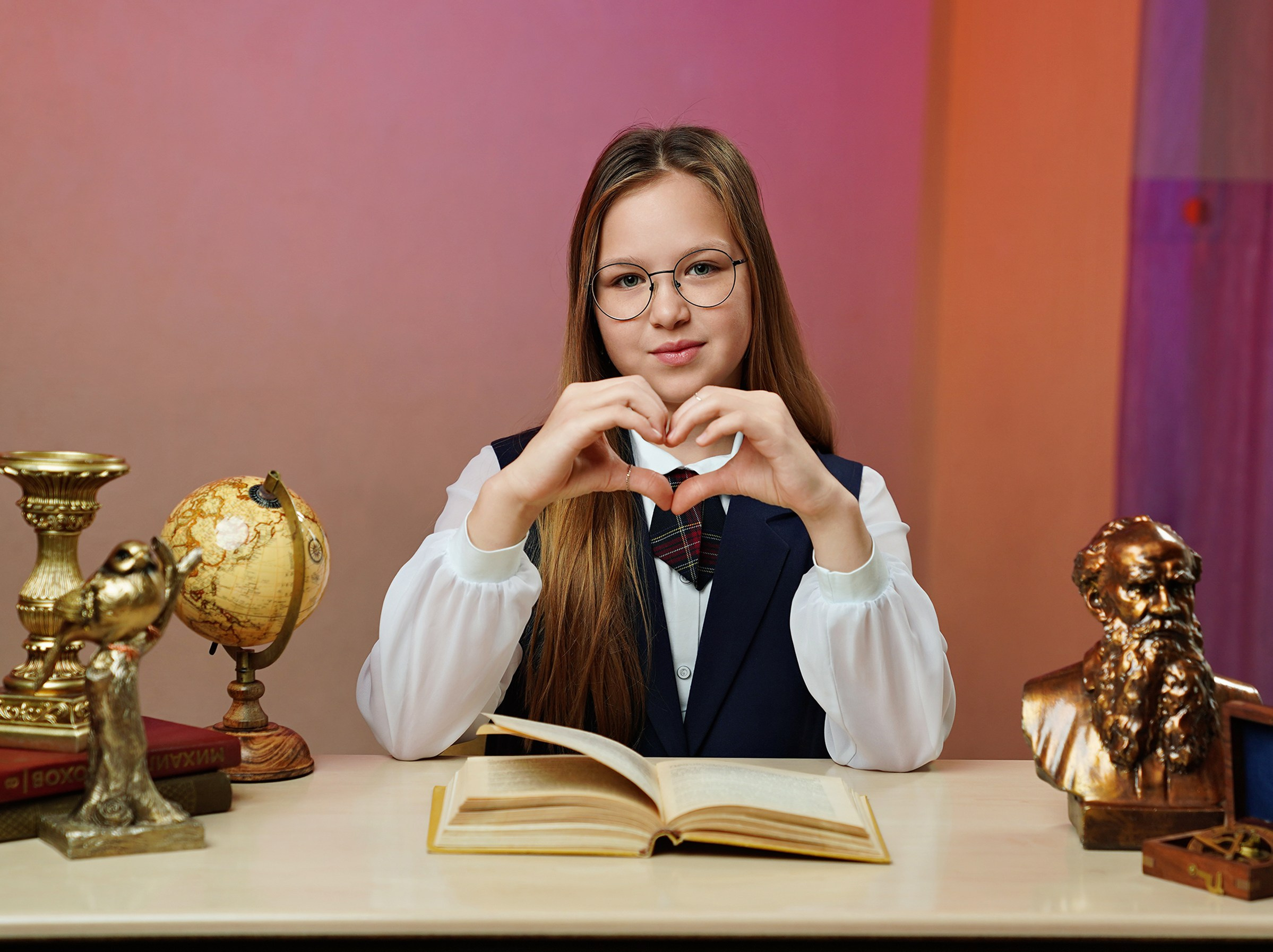 Виньетка + портреты. GOTRA — выпускные альбомы в Тюмени