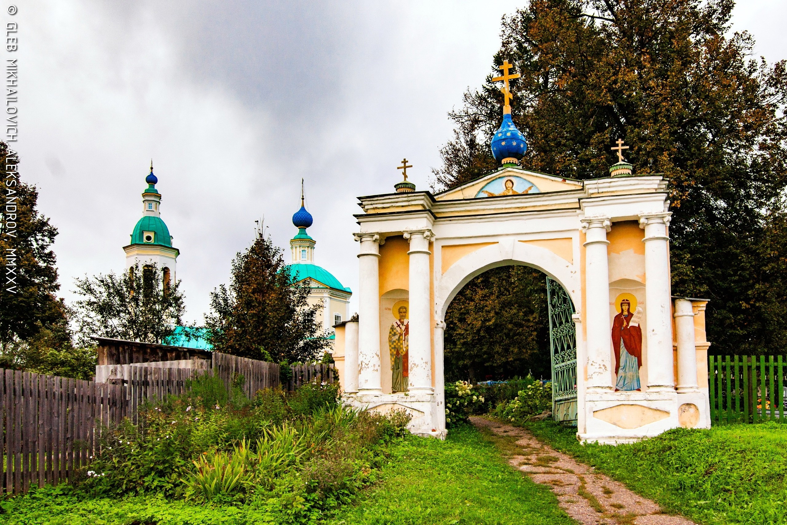 Большое Село. Храм Параскевы Пятницы. Зодчество