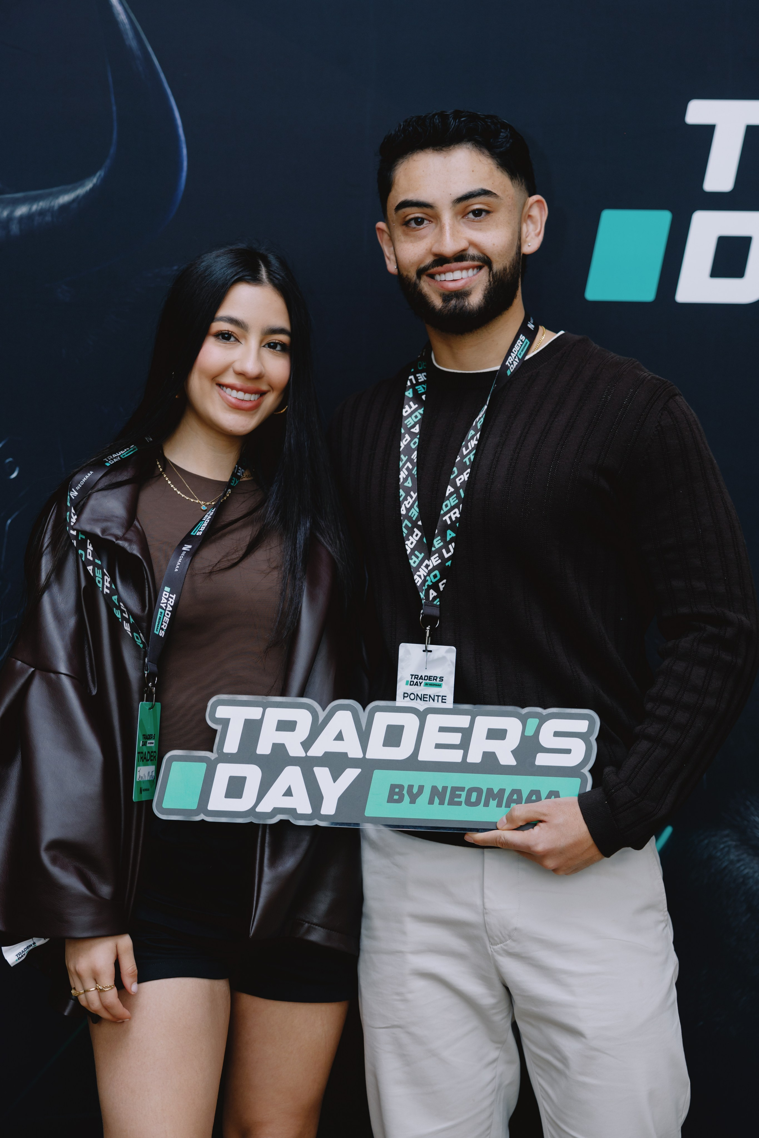 TRADERS DAY By NeomAAA Medellin. NeomAAA Funds Gallery