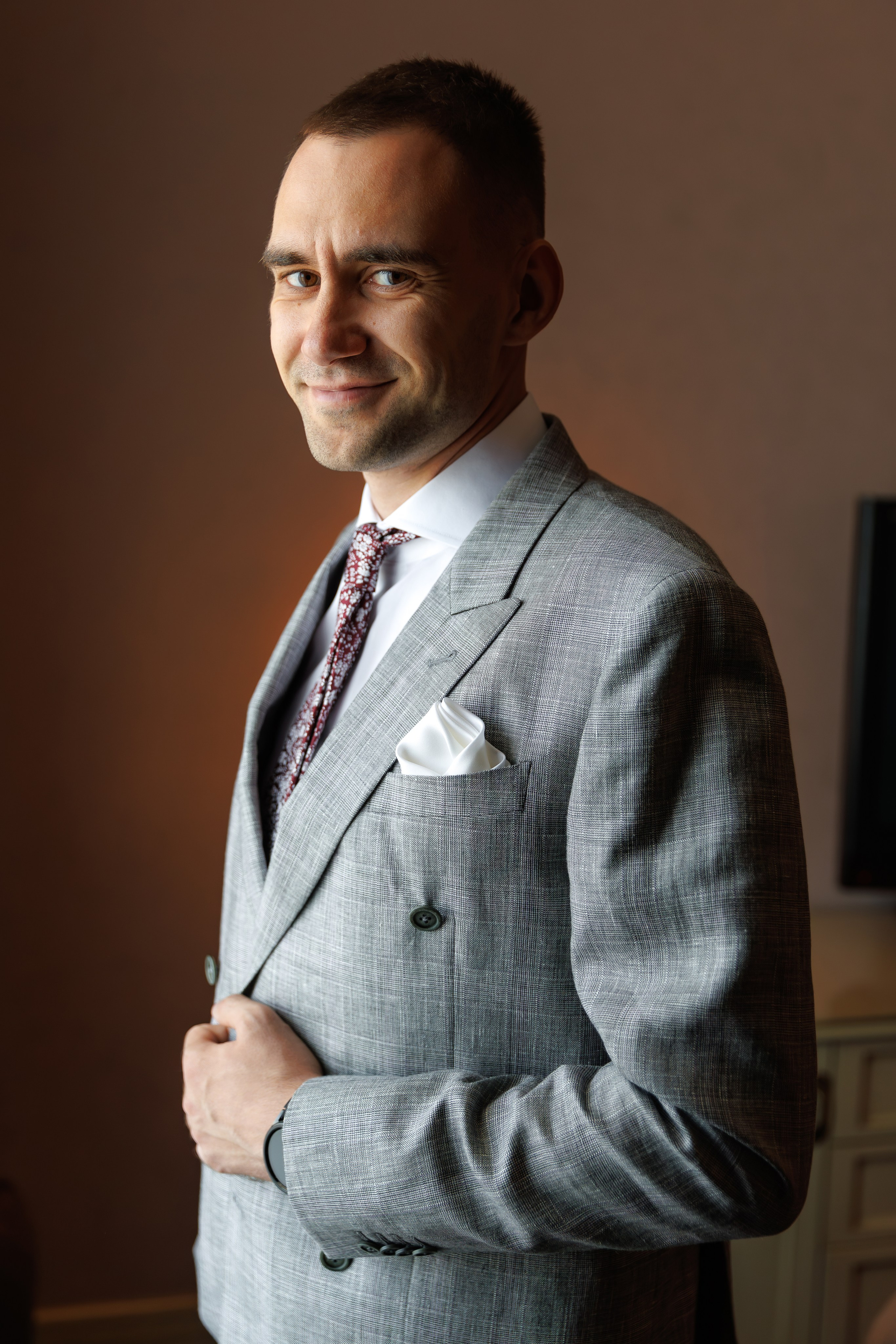 Свадебная фотосессия и сборы в отеле Милан (м. Домодедовская). Свадебный фотограф Москва и МО Сергей Киржаев