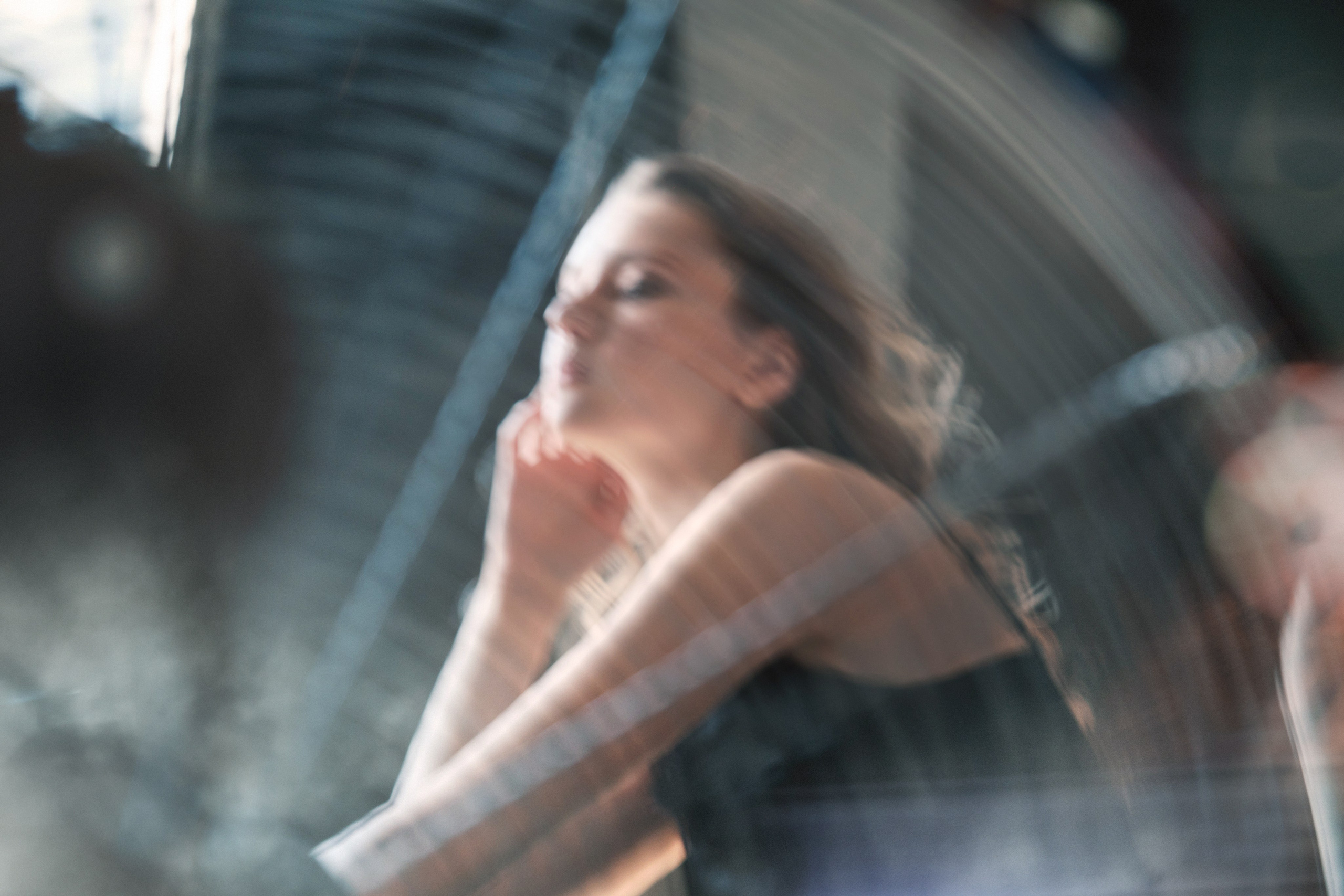 Фотосессия девушки в Самаре с макияжем и одеждой