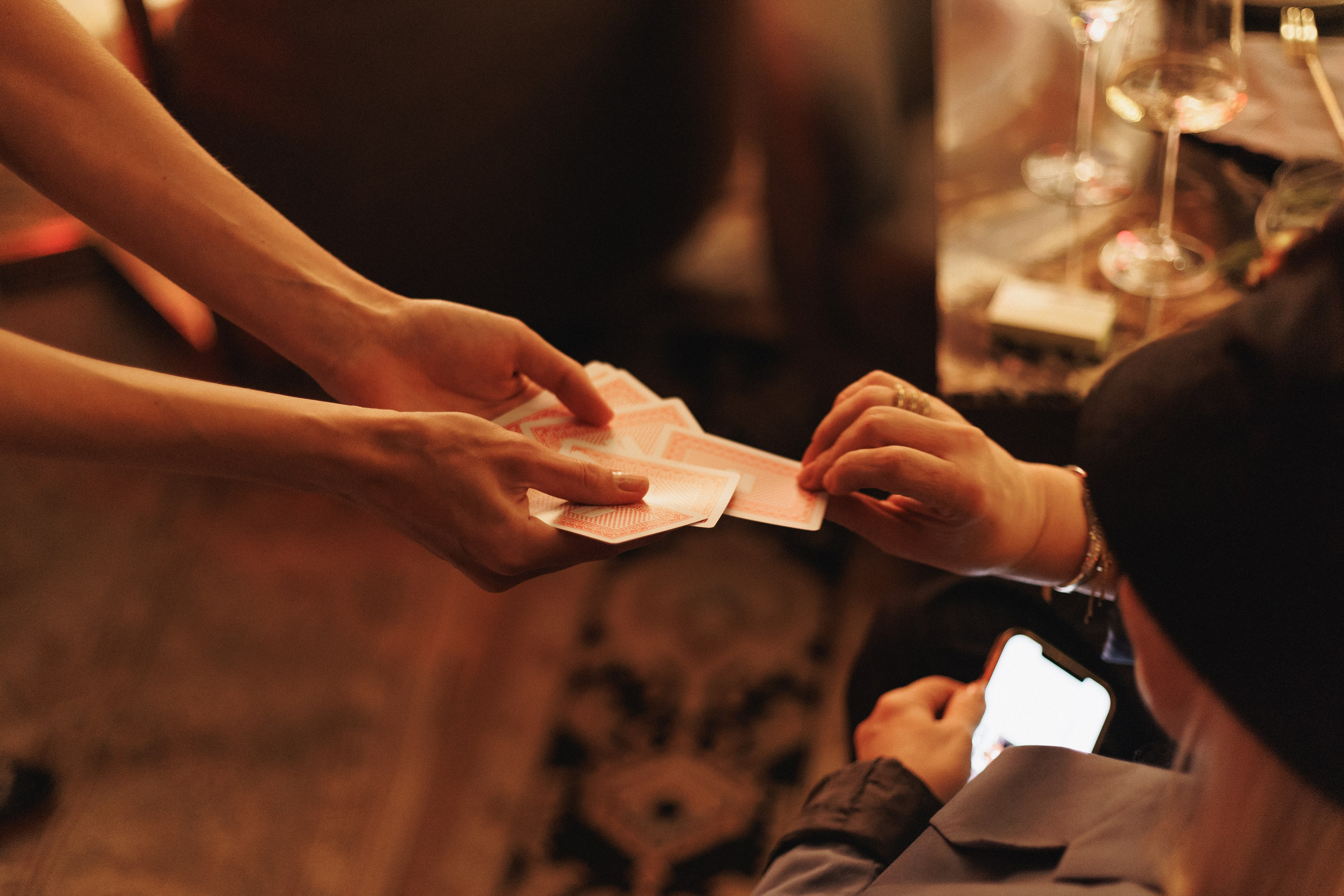 B.DAY PARTY ЖУРНАЛА •G. СВОИ. ФОТООТЧЕТЫ-СОБЫТИЯ-МЕСТА