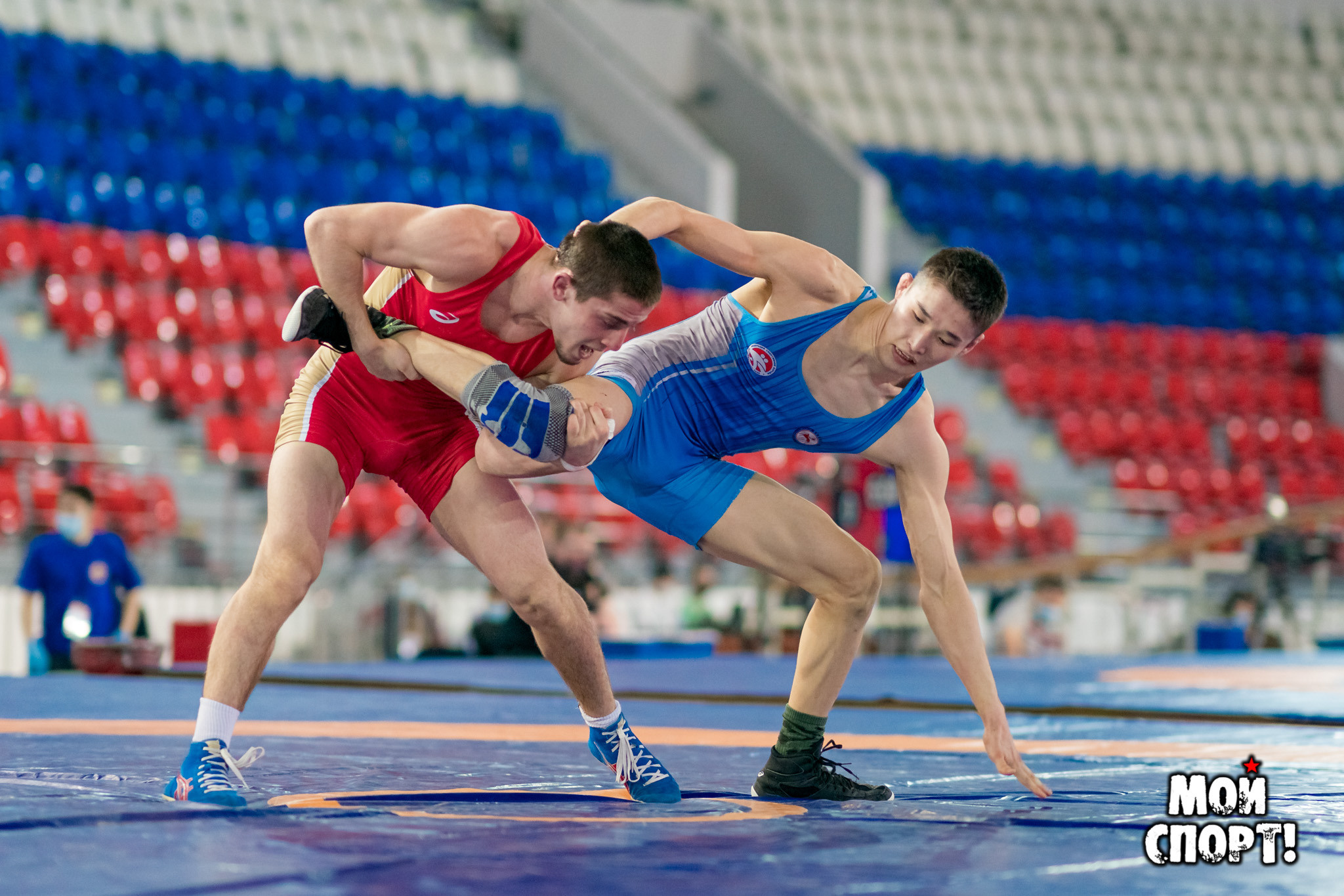 VIII Международный турнир по вольной борьбе памяти Р. Дмитриева. Студия «Мой Спорт!» — все о спорте в Якутии