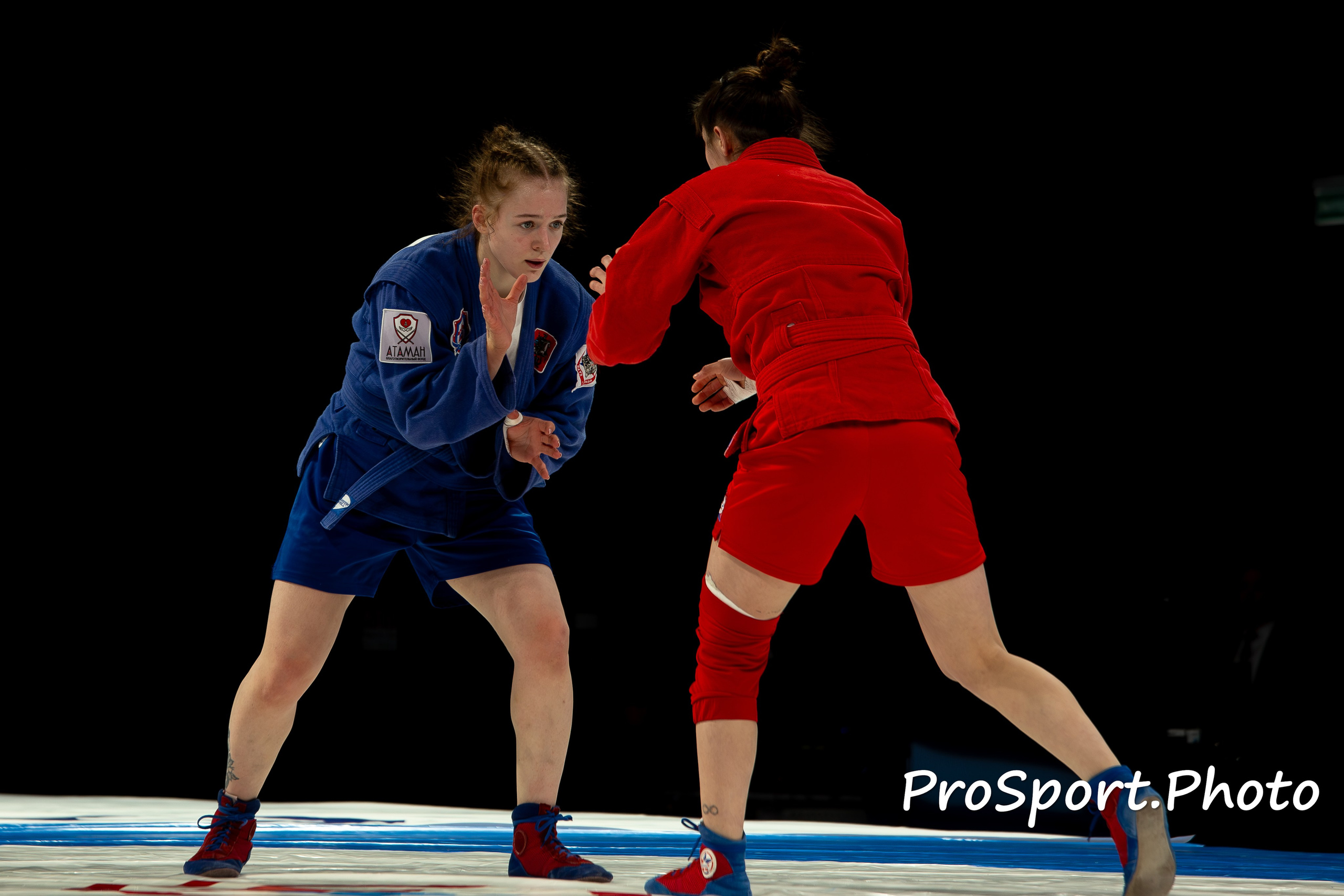 «Спорт через объектив: история в каждом снимке!»