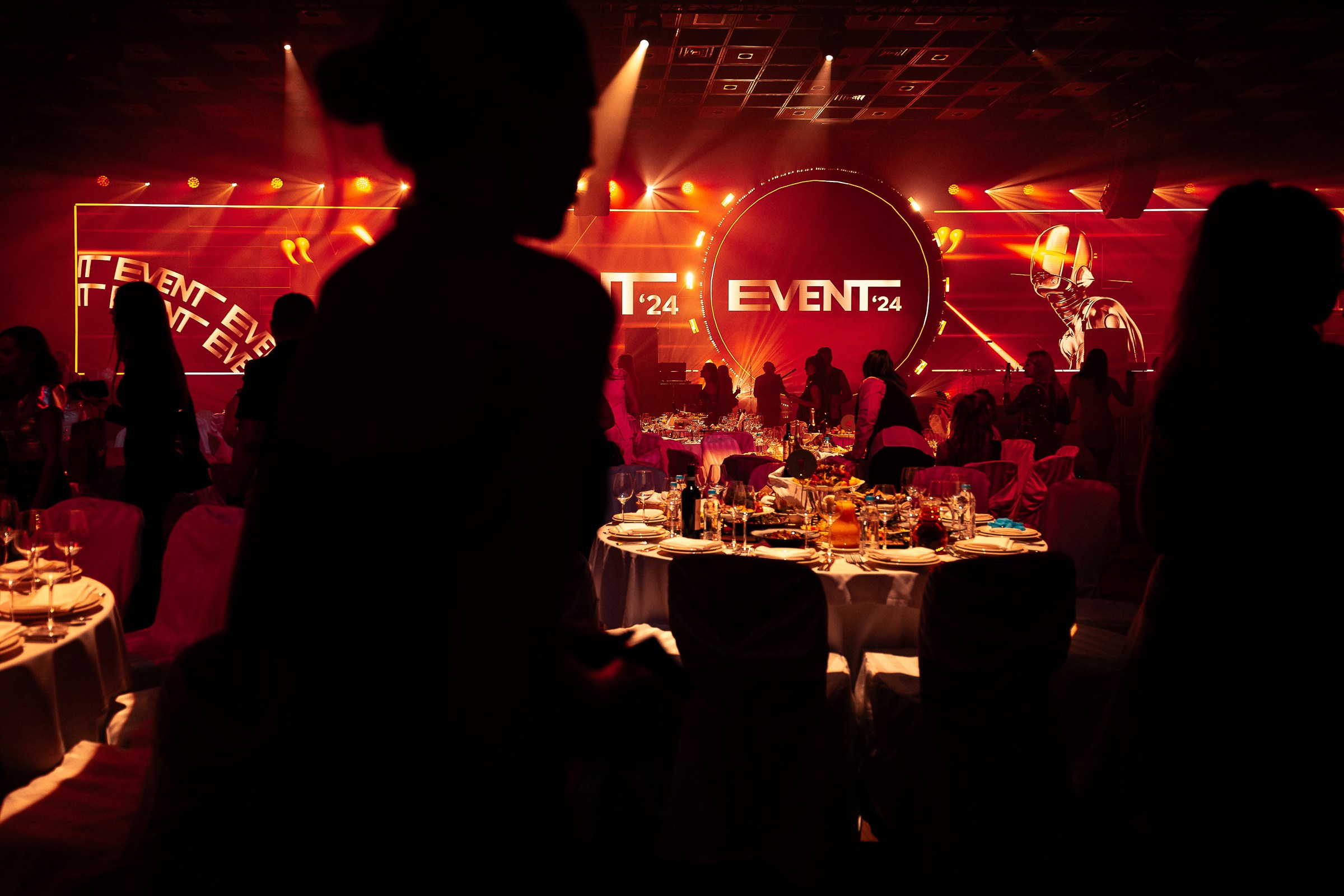 Репортажный фотограф Пенза. VERSLIBRE | Свадебный и репортажный фотограф в Санкт-Петербурге