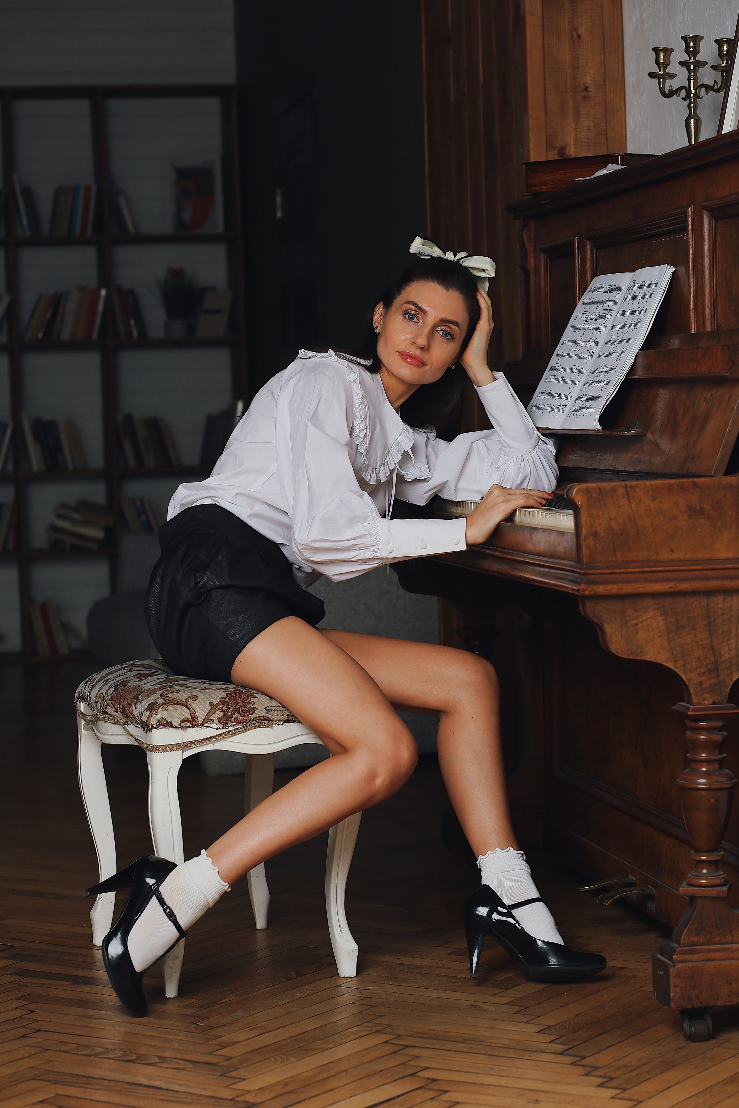 Girl piano. Женский и контент фотограф Данилина Ирина