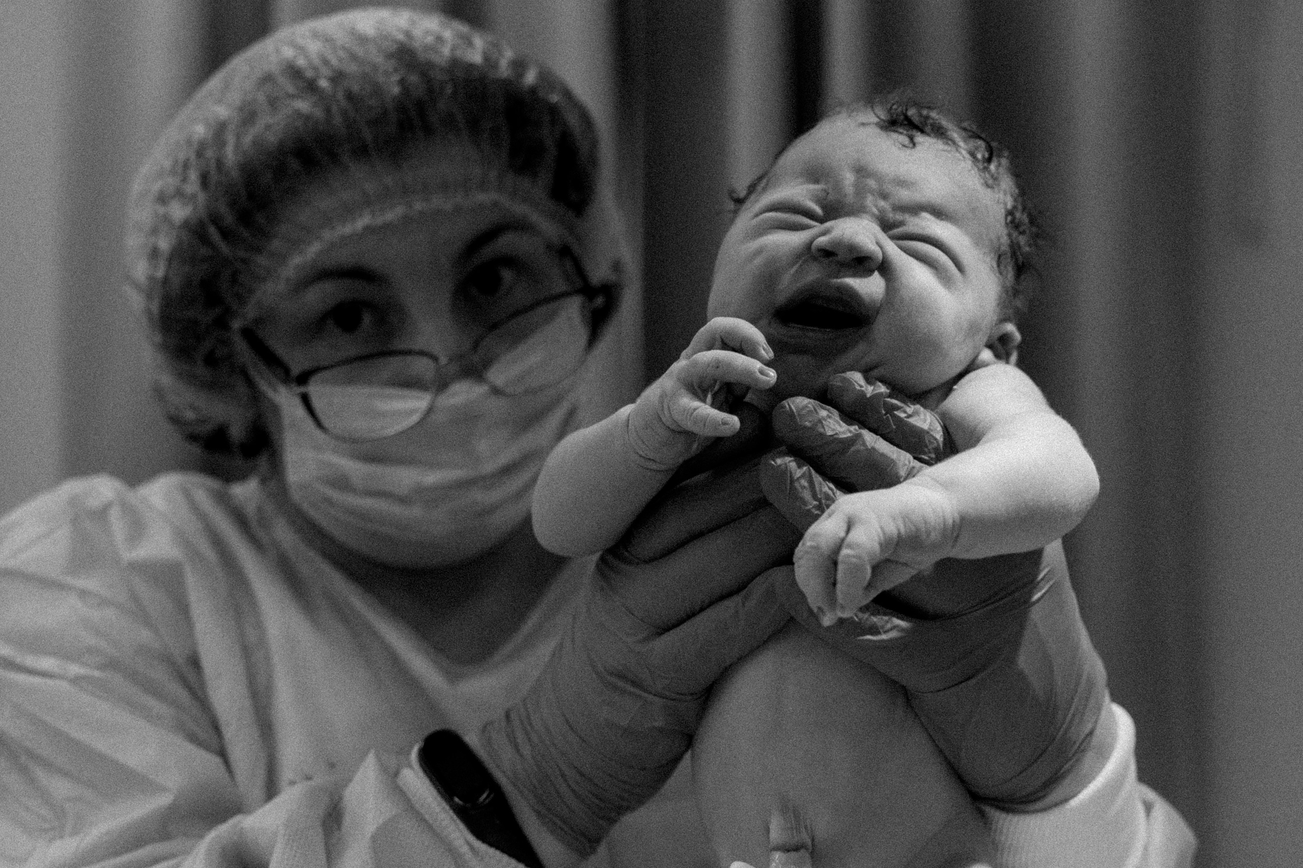 Чек-лист: «Как выбрать идеального фотографа на роды и не разочароваться». Фотографы на роды в Москве. Фото и видео родов. Фотопроект «Продолжение рода»