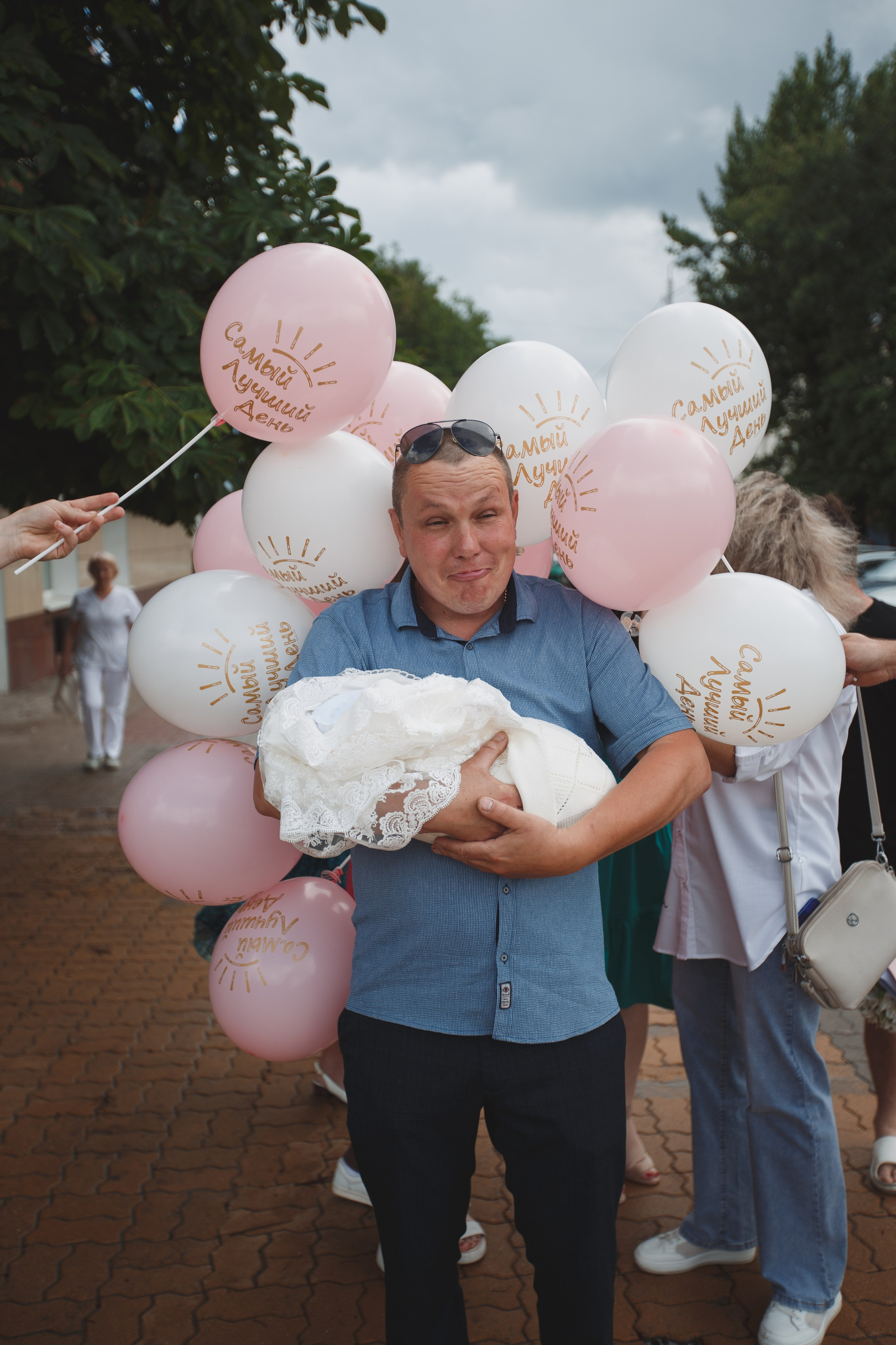 Фотограф на выписку из роддома в Белгороде. Свадебный и контент фотограф в Белгороде Ярослав Гаврилейченко