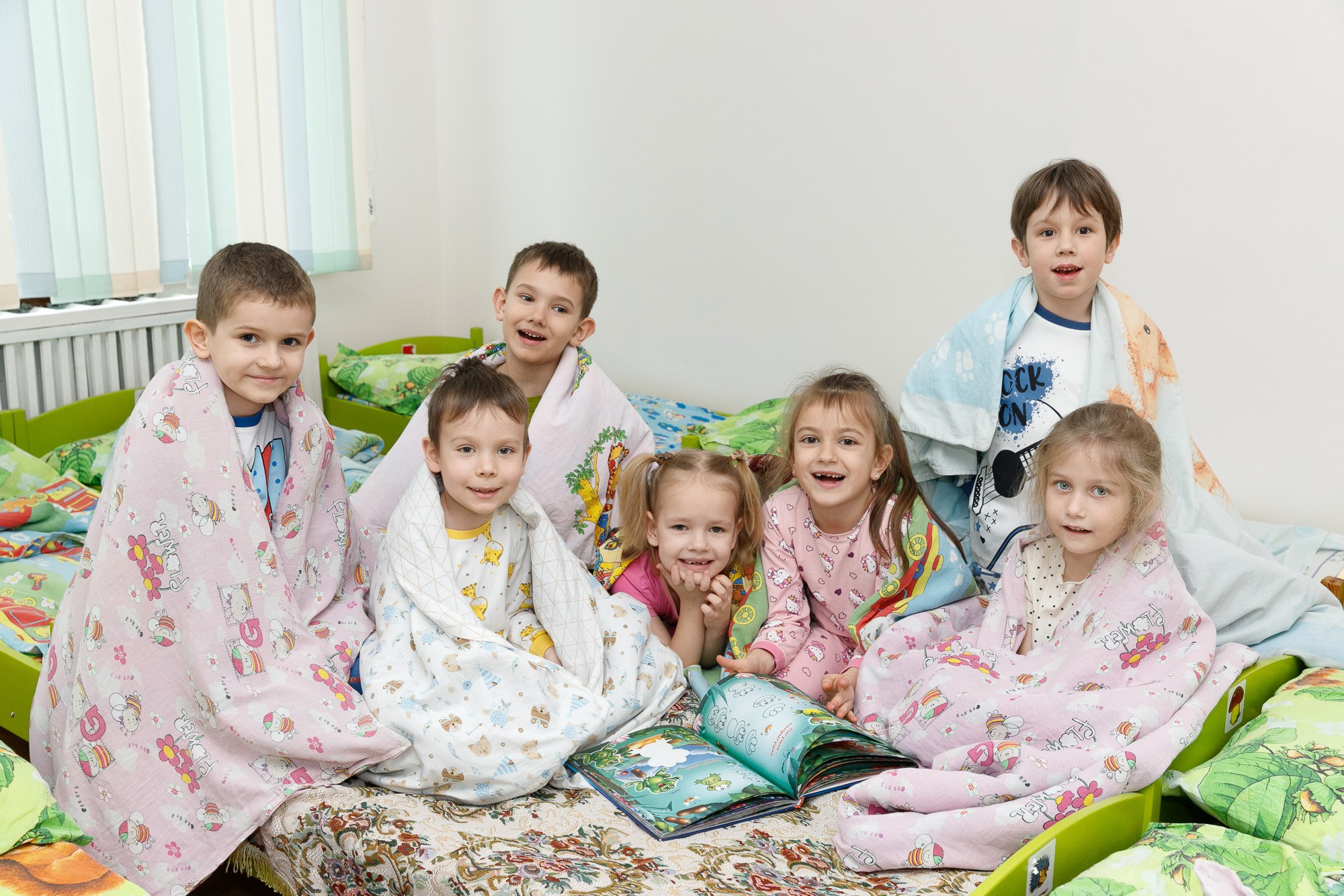 Выпускные альбомы для детского сада во Владивостоке. Фотограф во Владивостоке Фролова Наталья