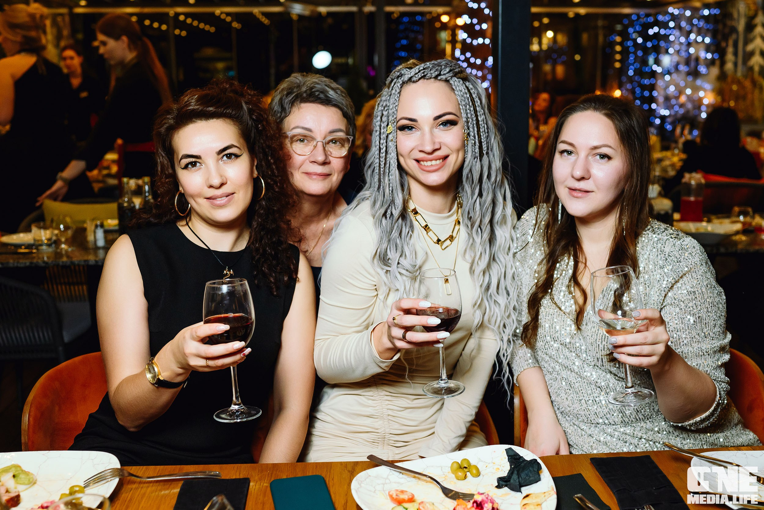 Предновогодний марафон в El Greco. One Media Life: фоторепортажи, фотоотчеты с мероприятий и заведений