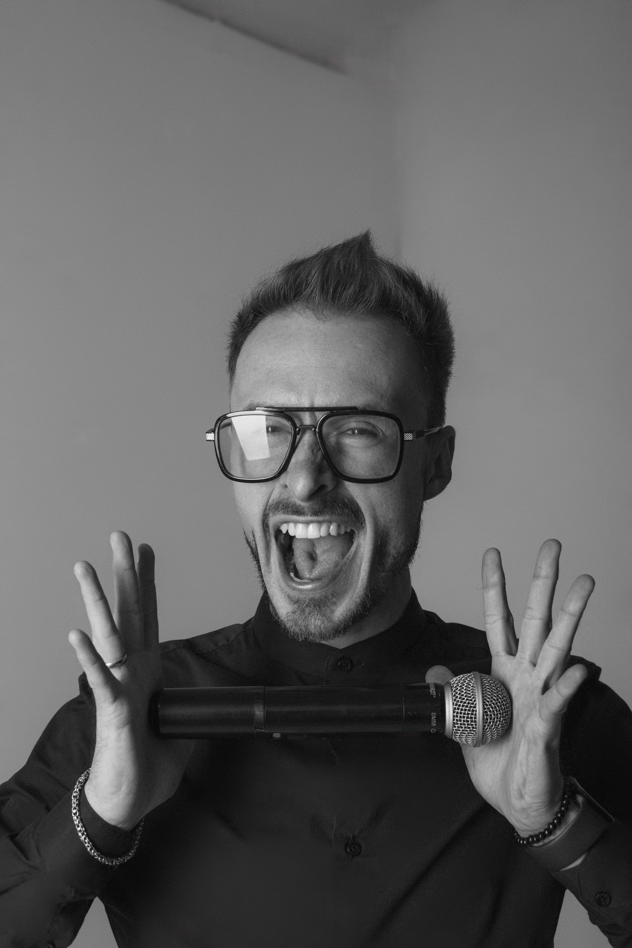 Фотосъёмка для соцсетей в Белгороде. Свадебный и контент фотограф в Белгороде Ярослав Гаврилейченко