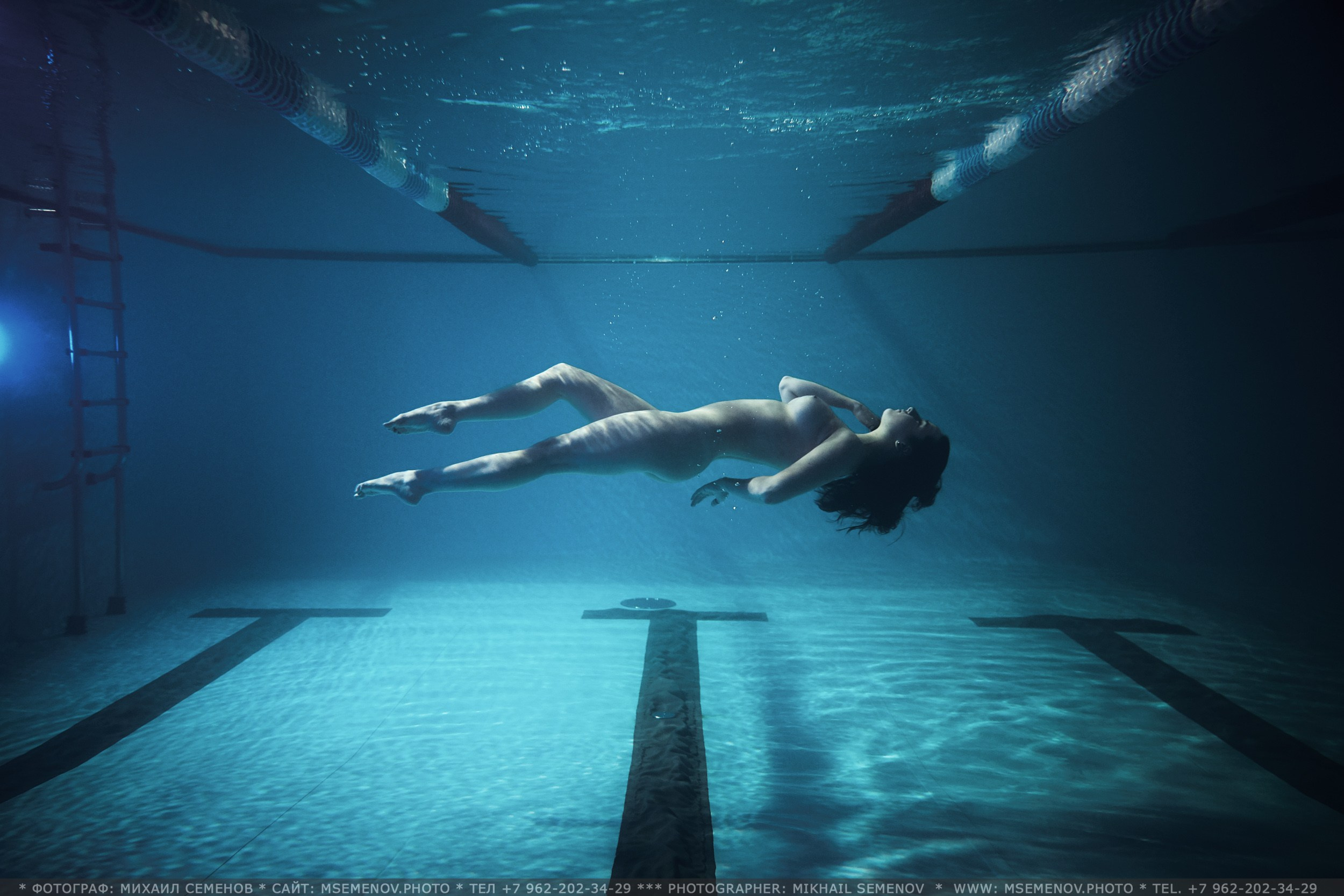 AQUA-photo session. Photographer for business Mikhail Semenov. Aqua photo studio, photo school