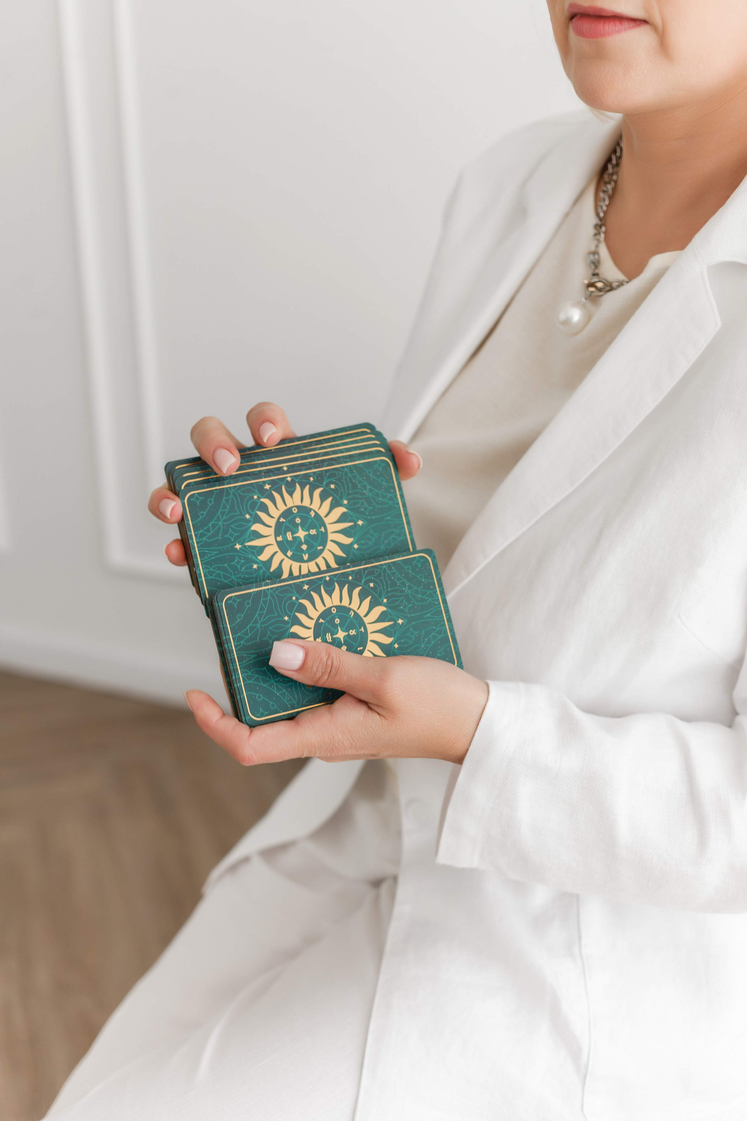 Контентная фотосессия для таролога. КОНТЕНТ ФОТОГРАФ