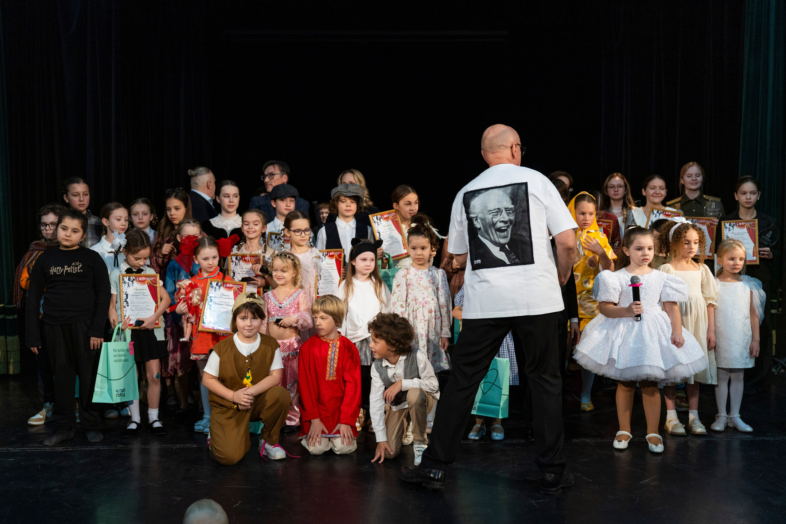 Актерские чтения. Фотограф Сергей Ловкий