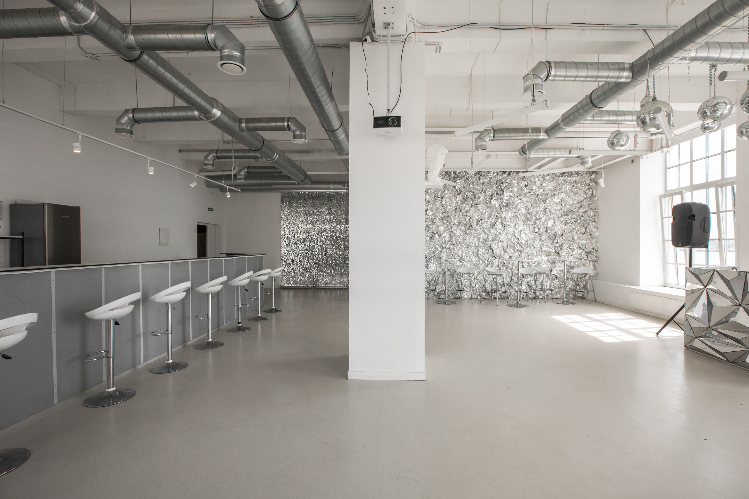 Кожевенная, 34А. Аренда лофта в СПб для мероприятий