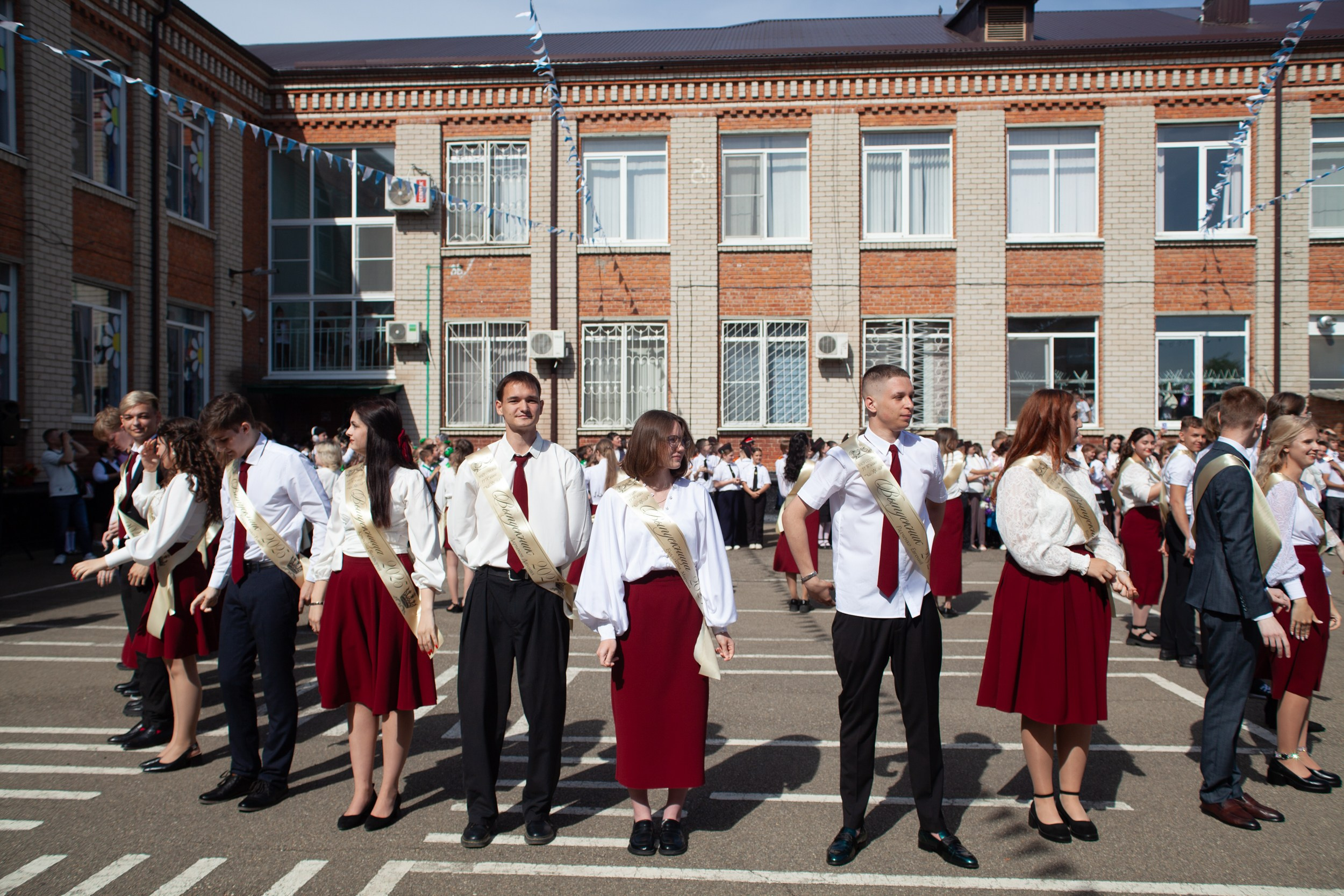 Последний звонок в Десяточке