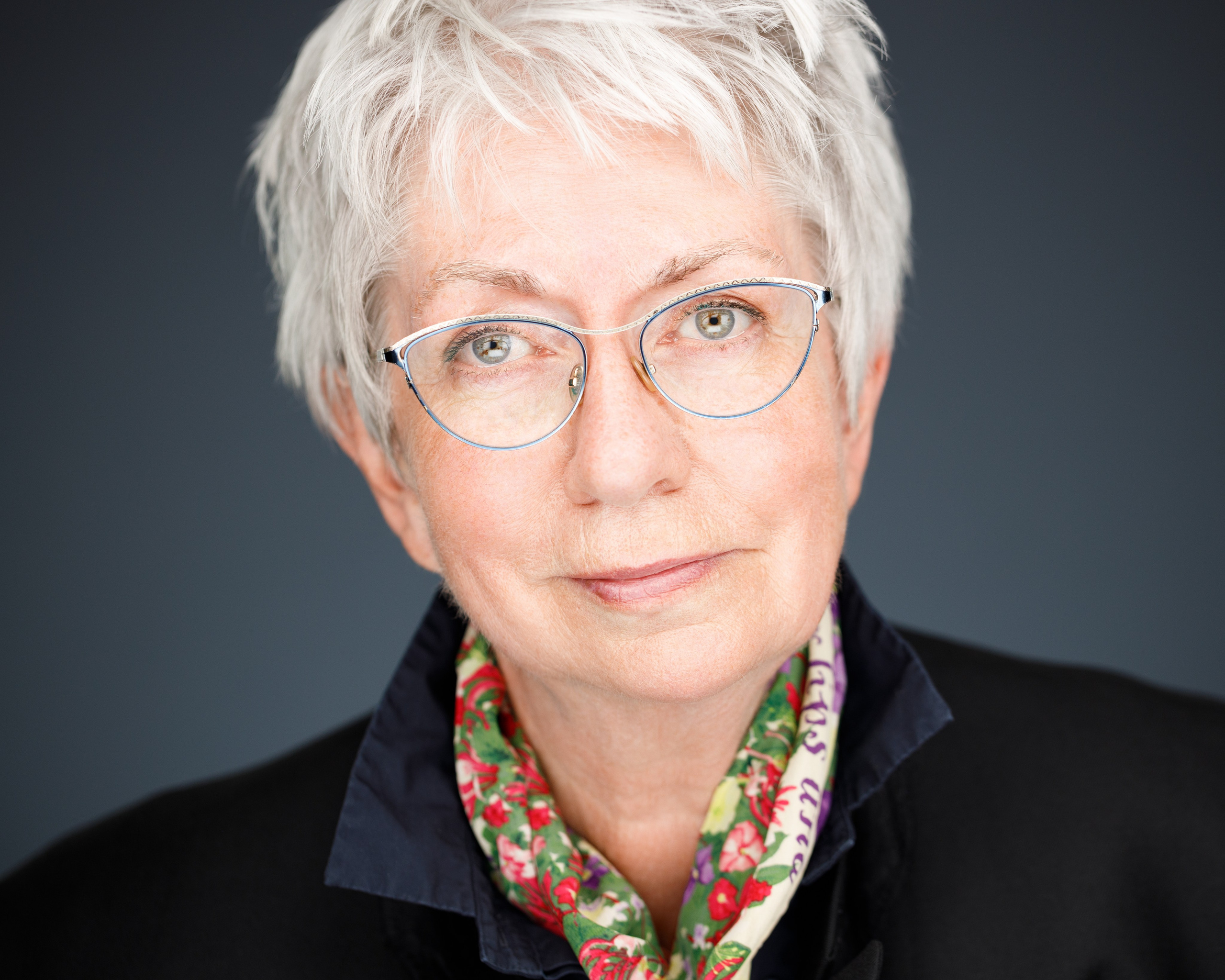 Бизнес-портрет | Хедшот-фотограф | Студия делового портрета в Москве