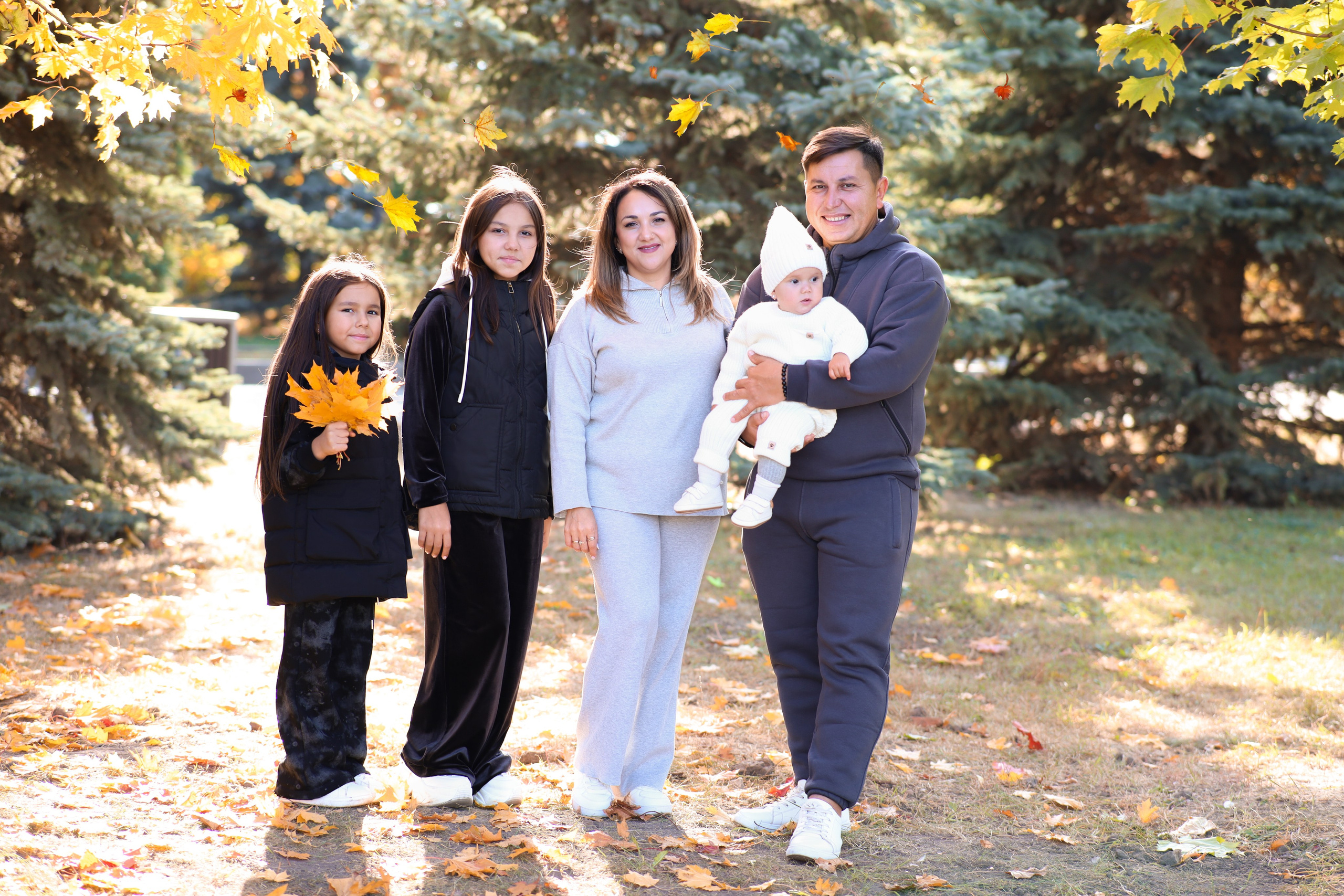 Осенняя история семьи Сунгатуллиных. Семейный фотограф в Казани Римма Гатауллина