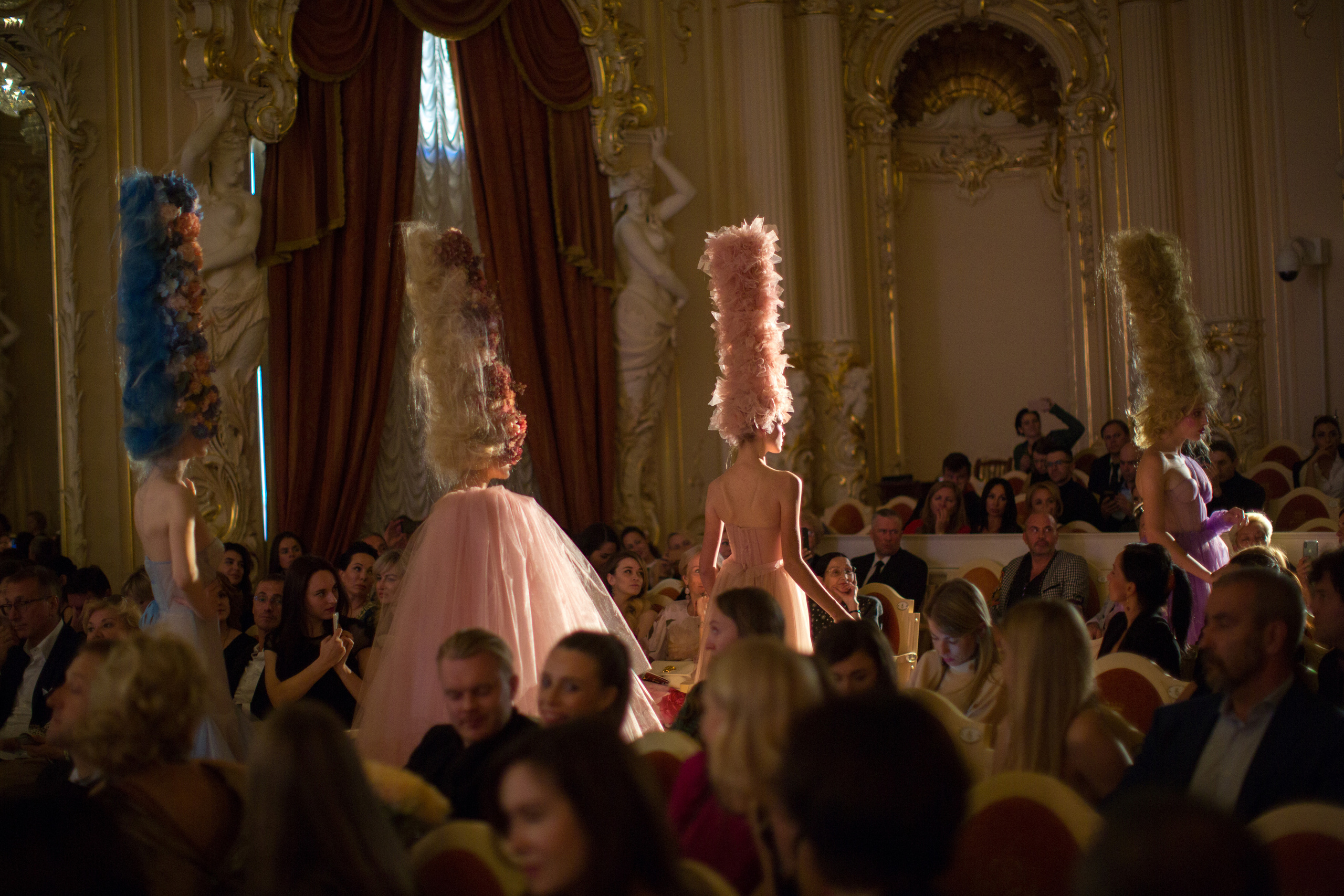 Кутюрный показ Alisa Gagarina. Коммерческий и репортажный фотограф в Санкт-Петербурге Андрей Васильев