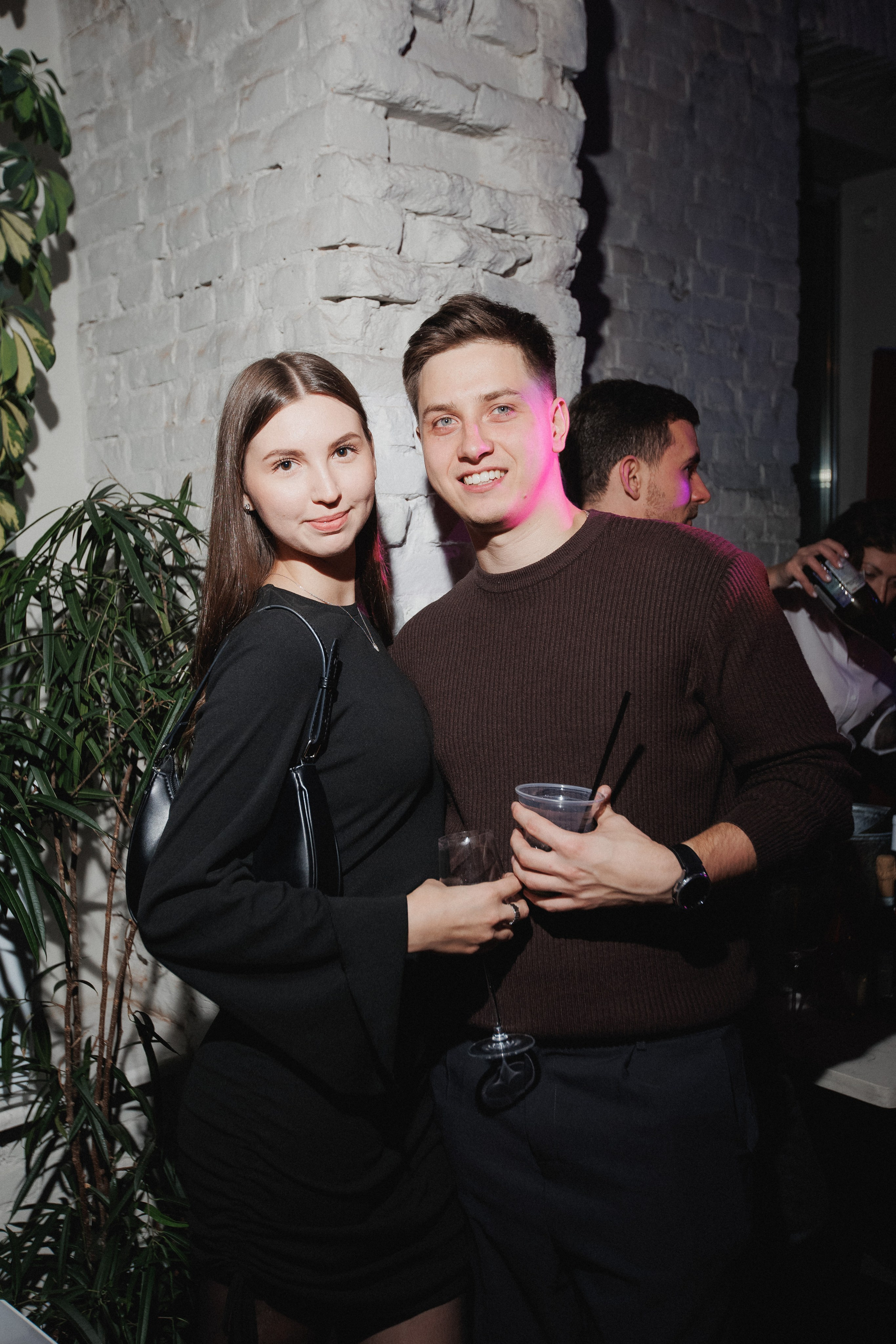 ВИННЫЙ ФЕСТИВАЛЬ. СВОИ. ФОТООТЧЕТЫ-СОБЫТИЯ-МЕСТА