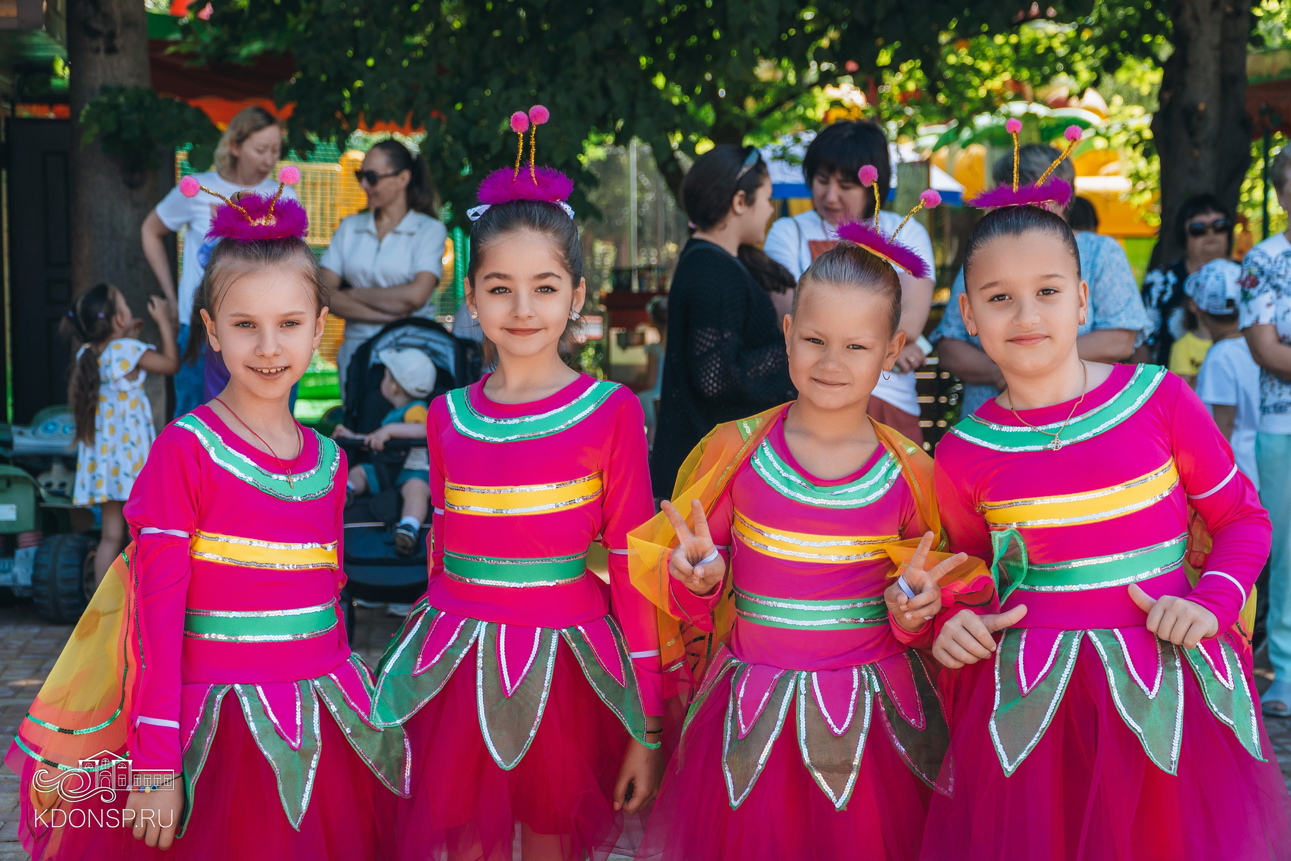 Должны смеяться дети. Новотитаровский Дом культуры