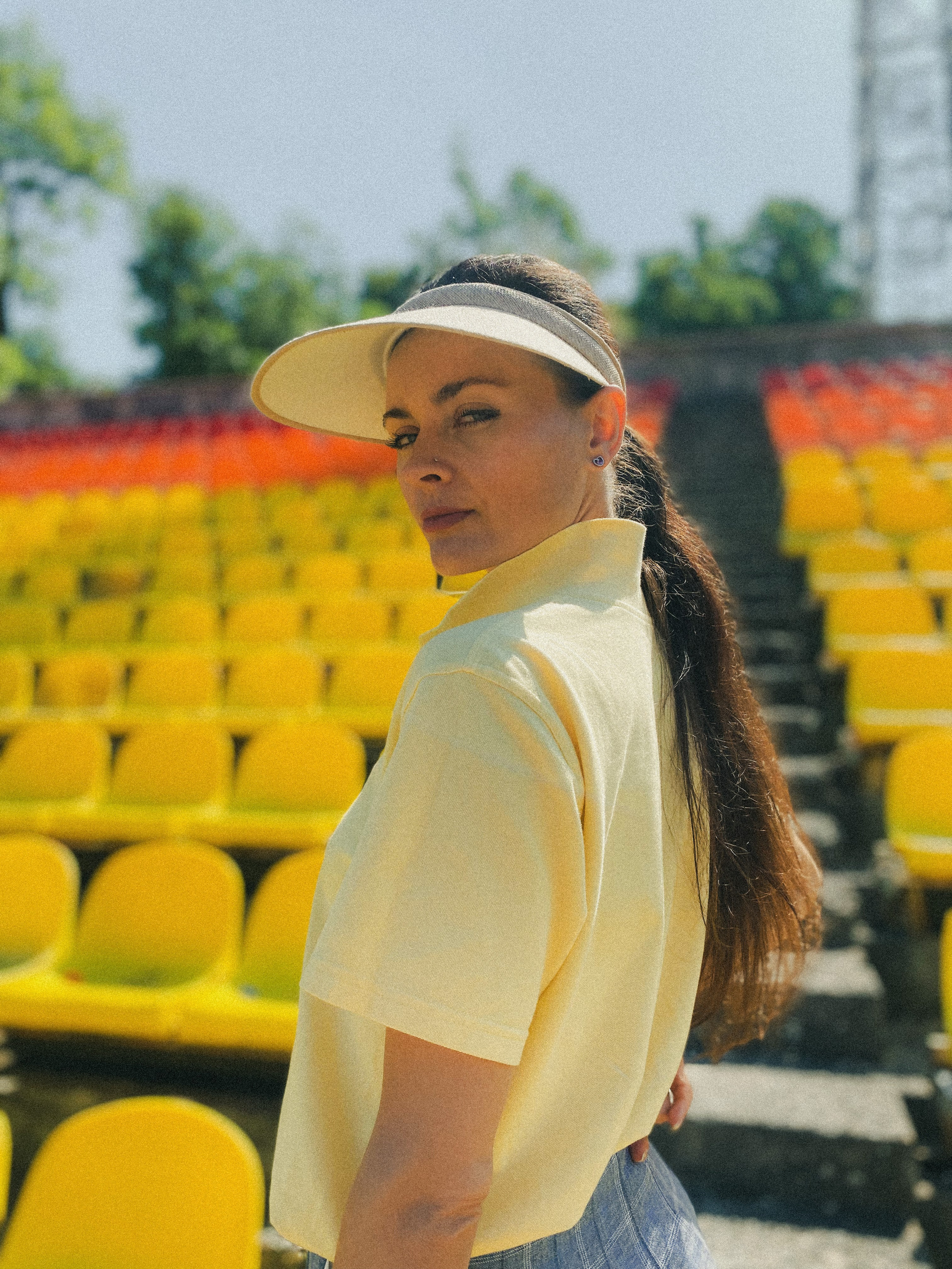 Ретро на сочинском стадионе. Чувственный мобильный фотограф в Казани и Сочи Дьяченко Дарья