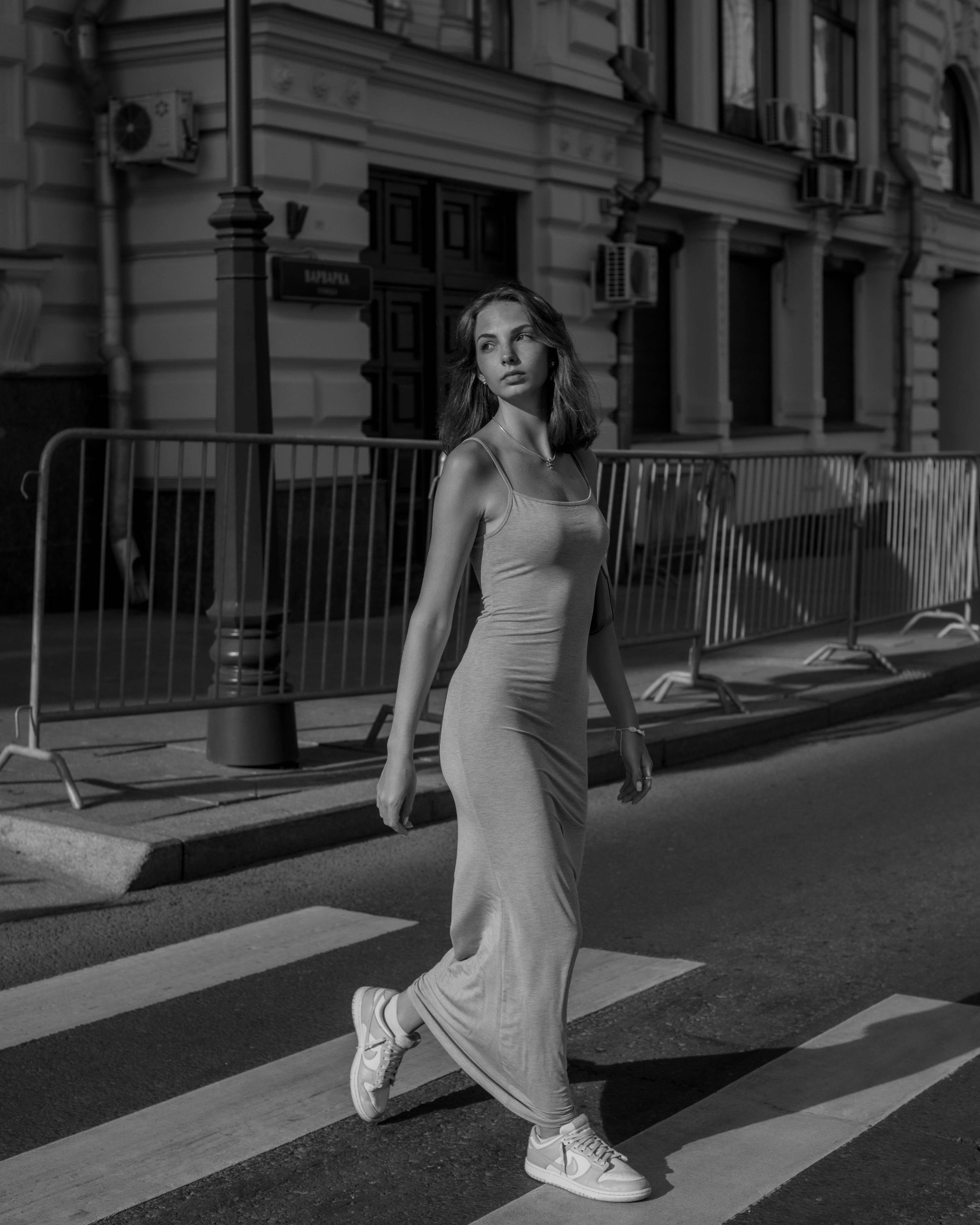 Аня. Женский фотограф. Создатель украшений ручной работы. Модель