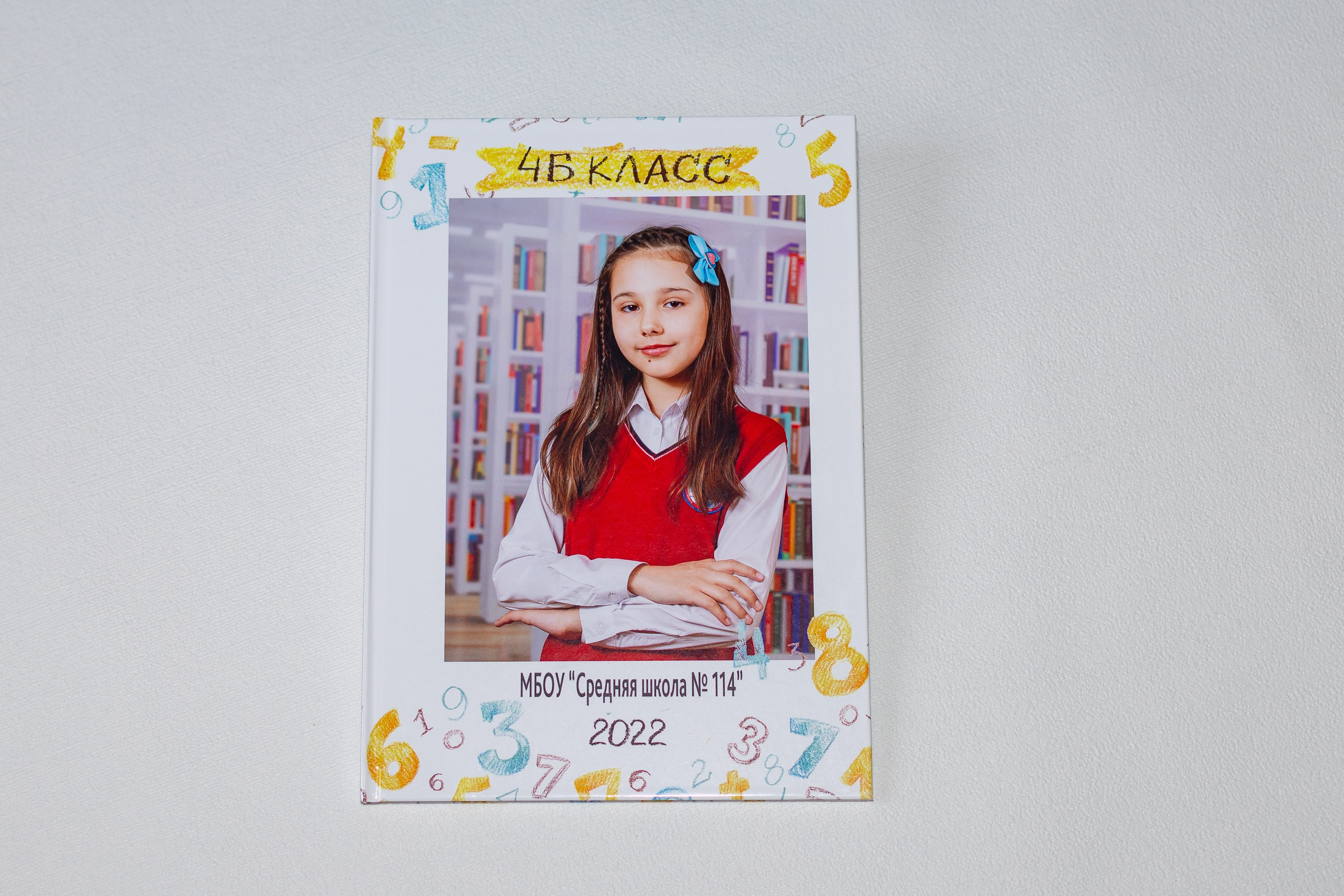 фотография ребенка мальчики девочки в школевыпускной альбом Новосибирск 11 класс 9 класс школьный фотограф фотокнига Бердск 4 класс