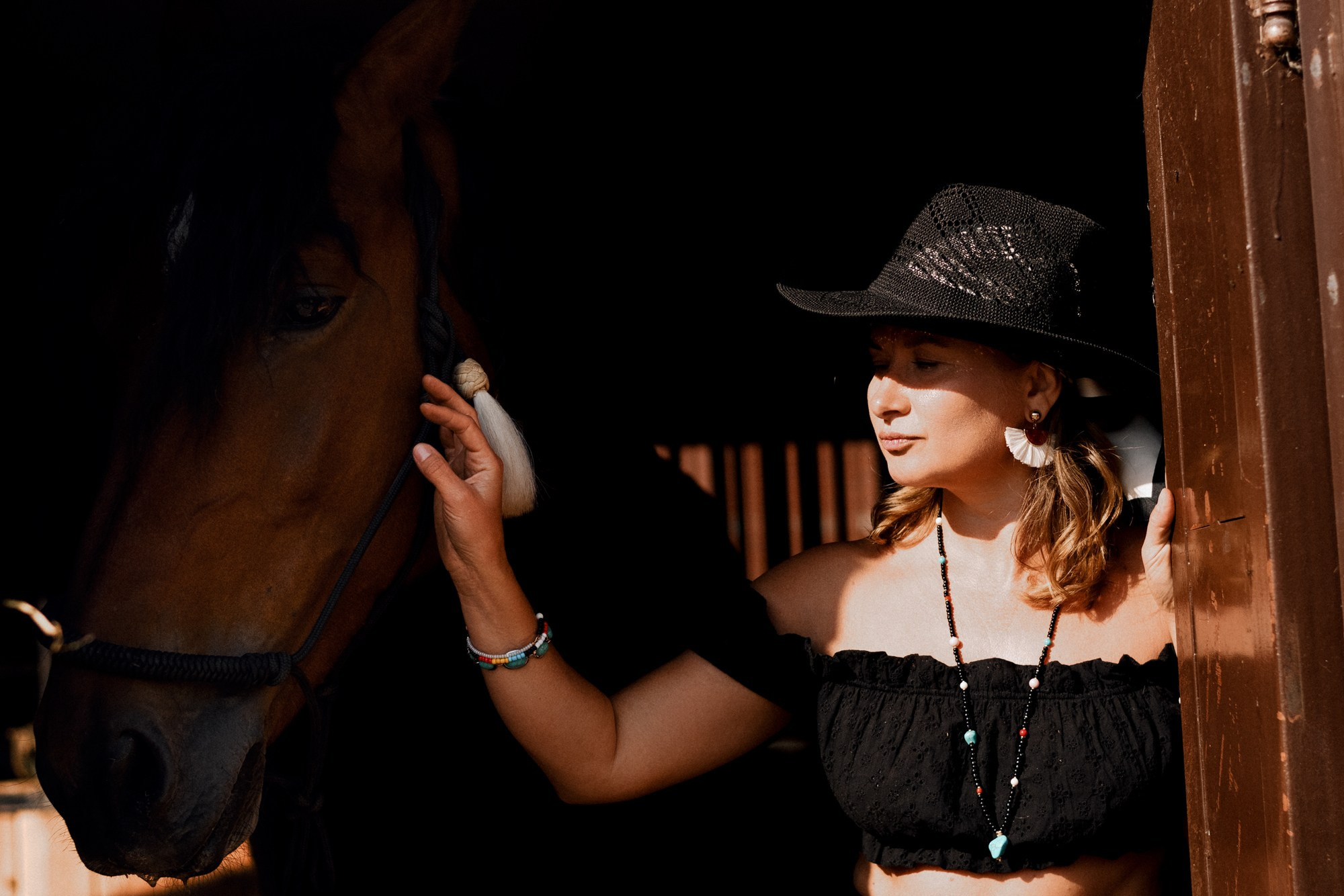 Фотопроект Женя, женский портрет в Тюмени. Портретный фотограф Тюмень Дарья Мустафина