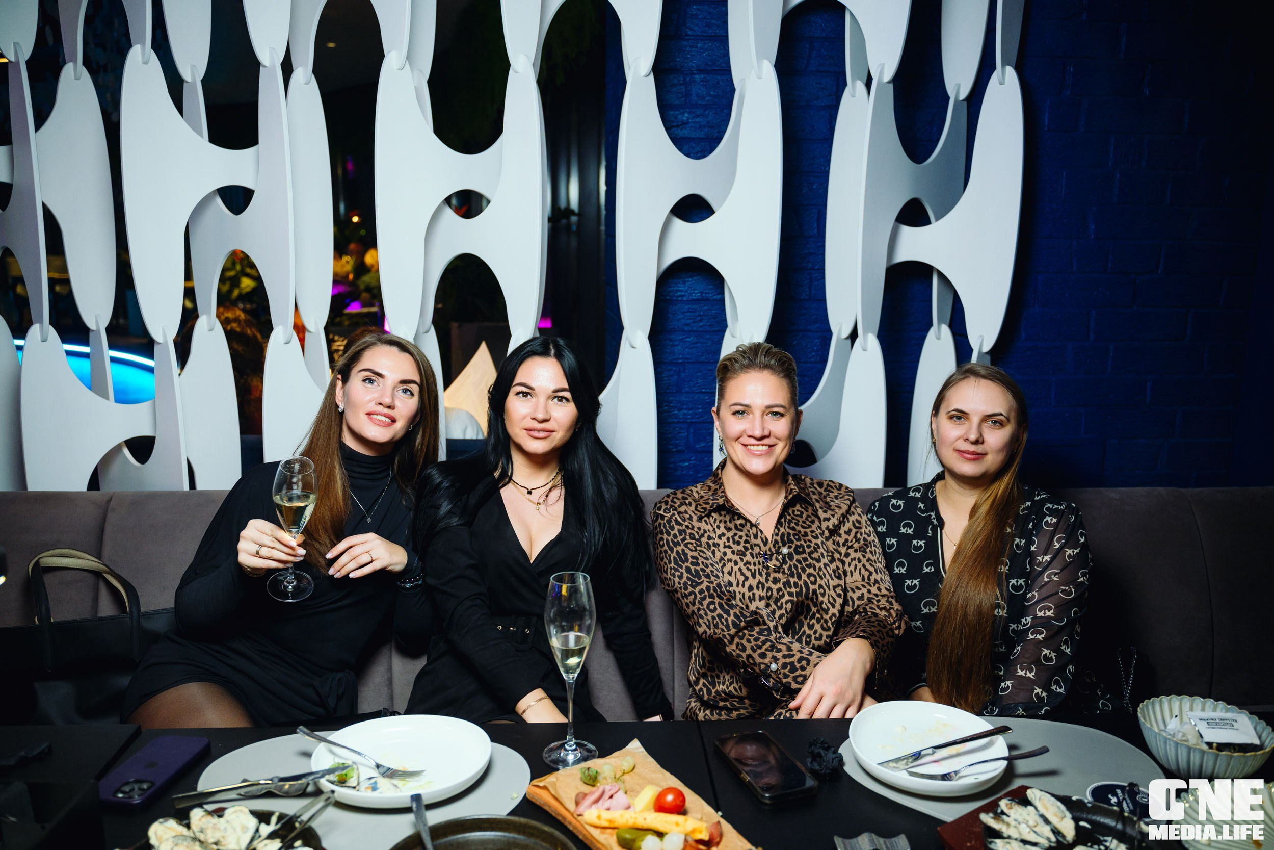 Фоторепортаж из ресторана Океан. One Media Life: фоторепортажи, фотоотчеты с мероприятий и заведений