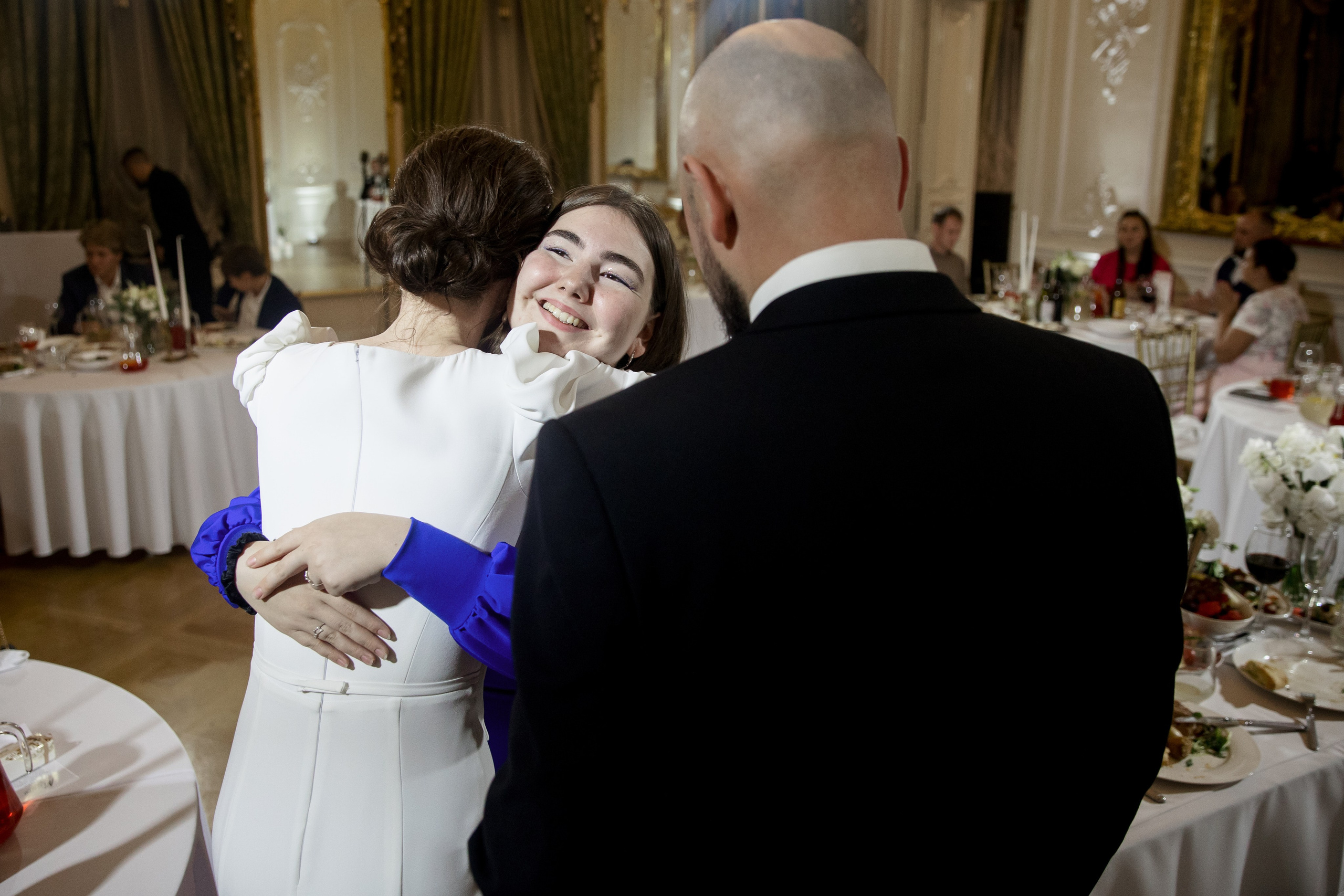 Свадебная фотосессия во Дворце Нарышкиных-Трубецких. Свадебный фотограф в Санкт-Петербурге Никита Кузякин