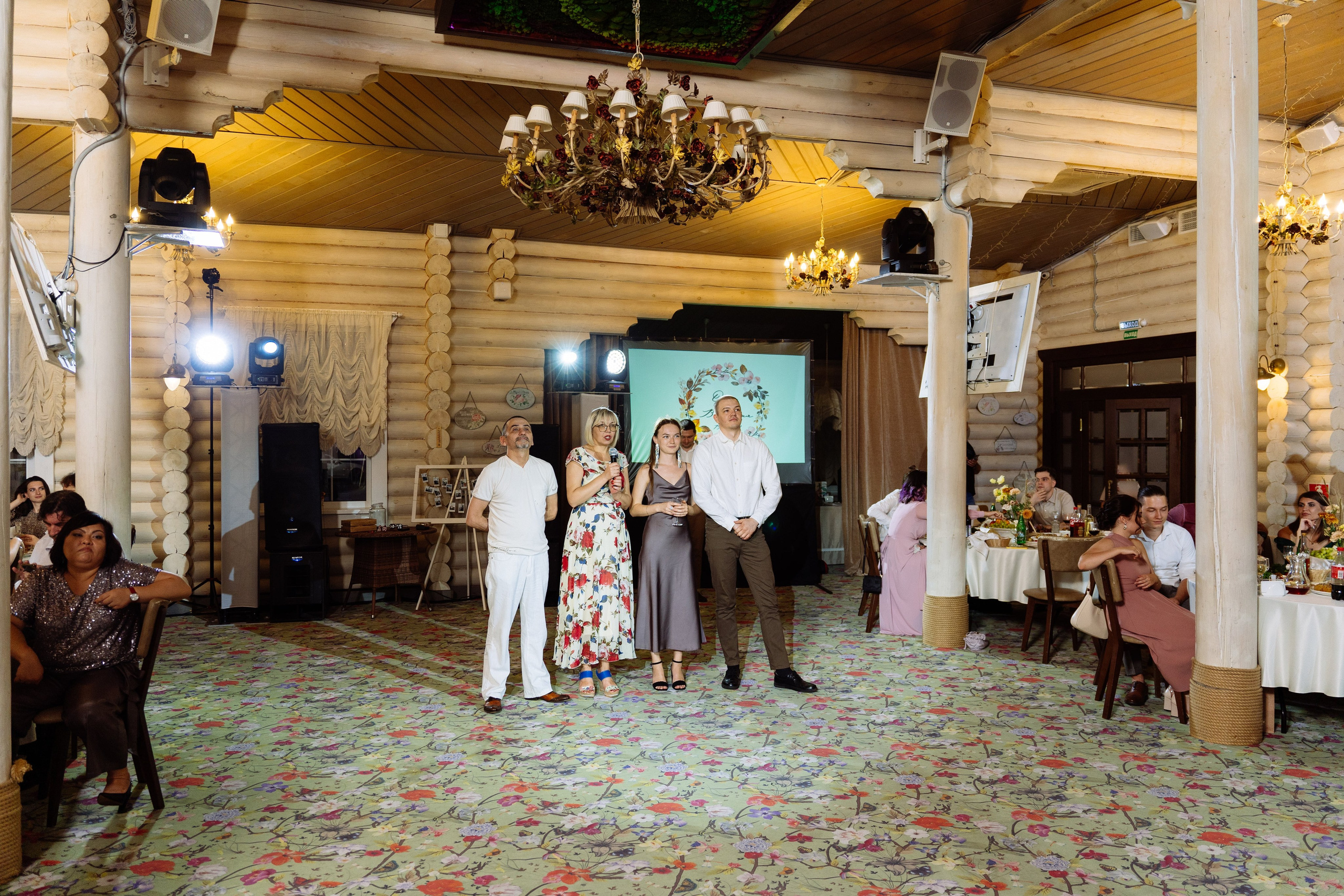 Свадьба Олега и Виктории в клубе «Ближняя дача»