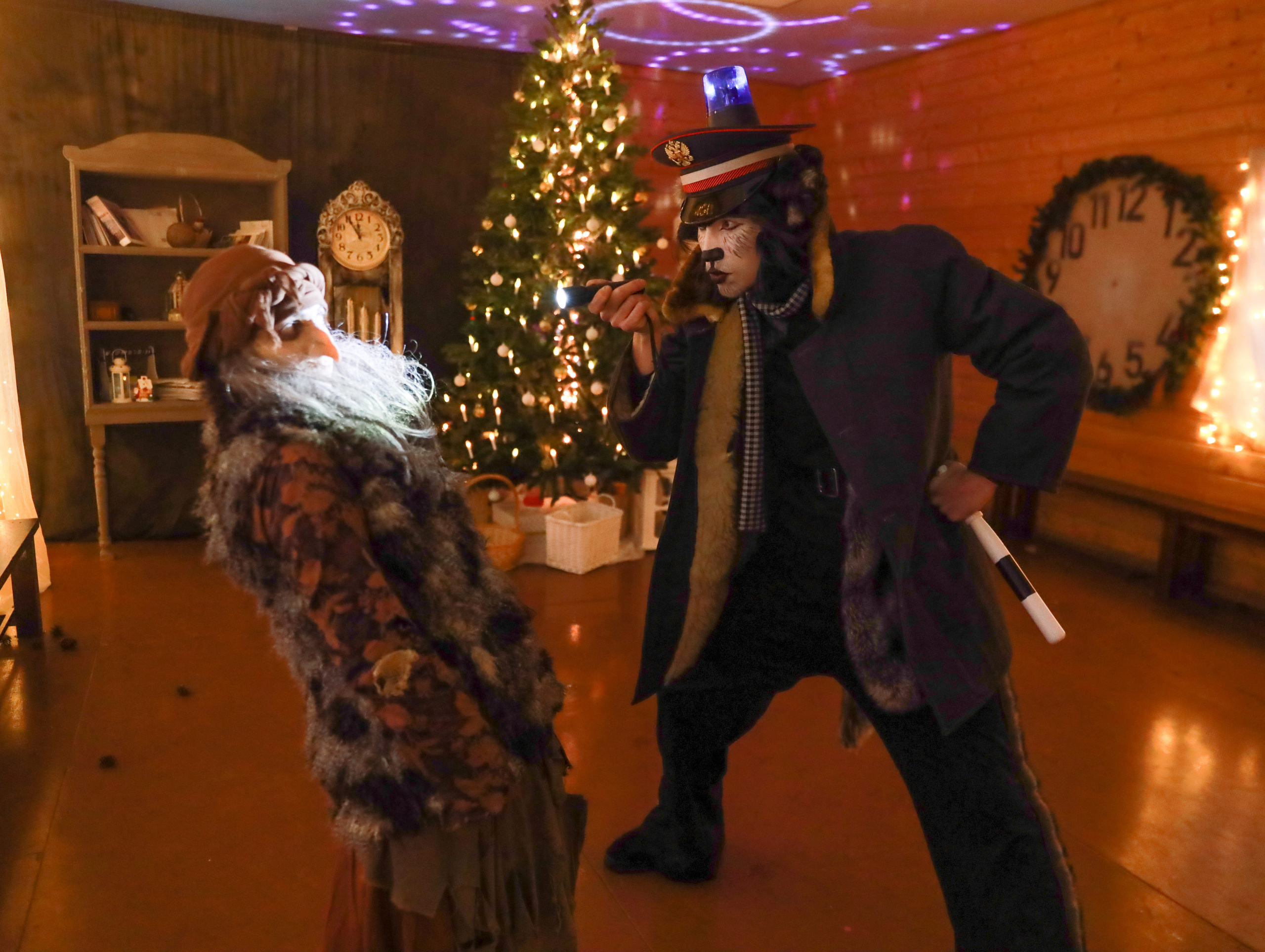 Яркие мероприятия для школьников. Выпускные альбомы в Тюмени для школ, садов, вузов спортивных секций