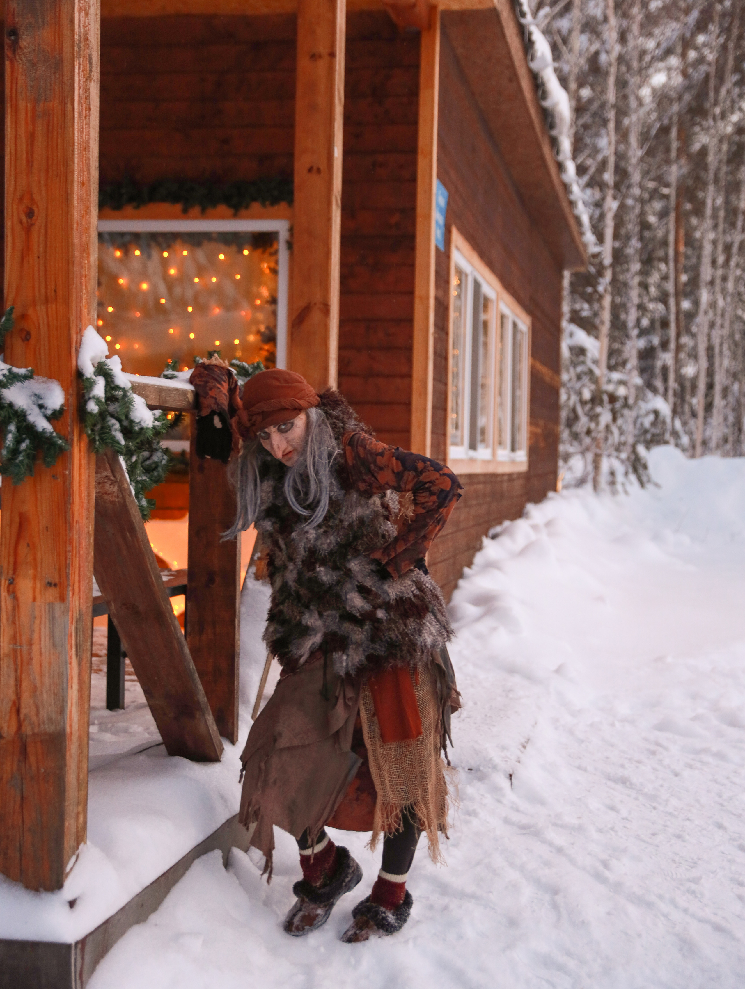 Яркие мероприятия для школьников. Выпускные альбомы в Тюмени для школ, садов, вузов спортивных секций