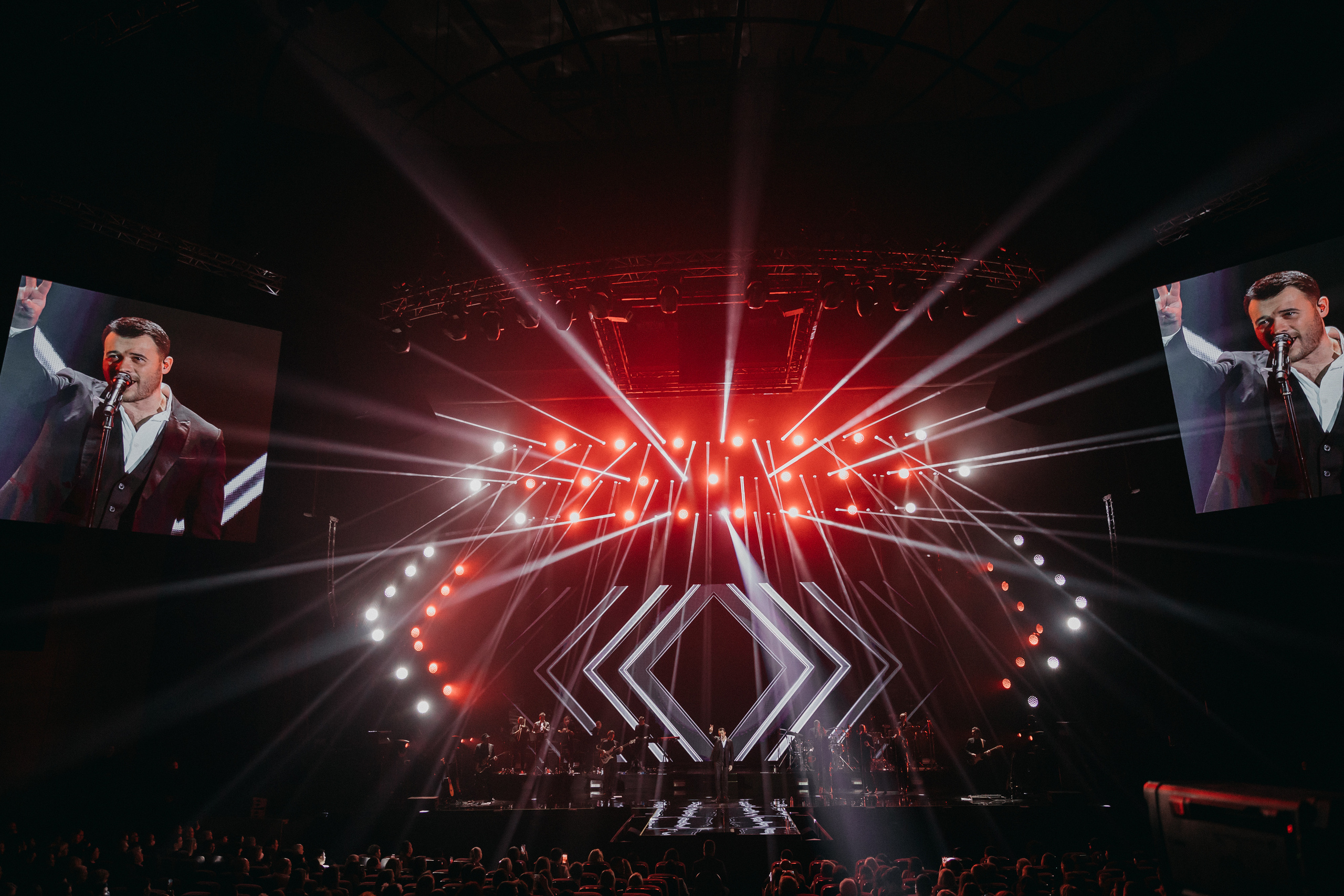 Эмин Агаларов в Crocus City Hall.