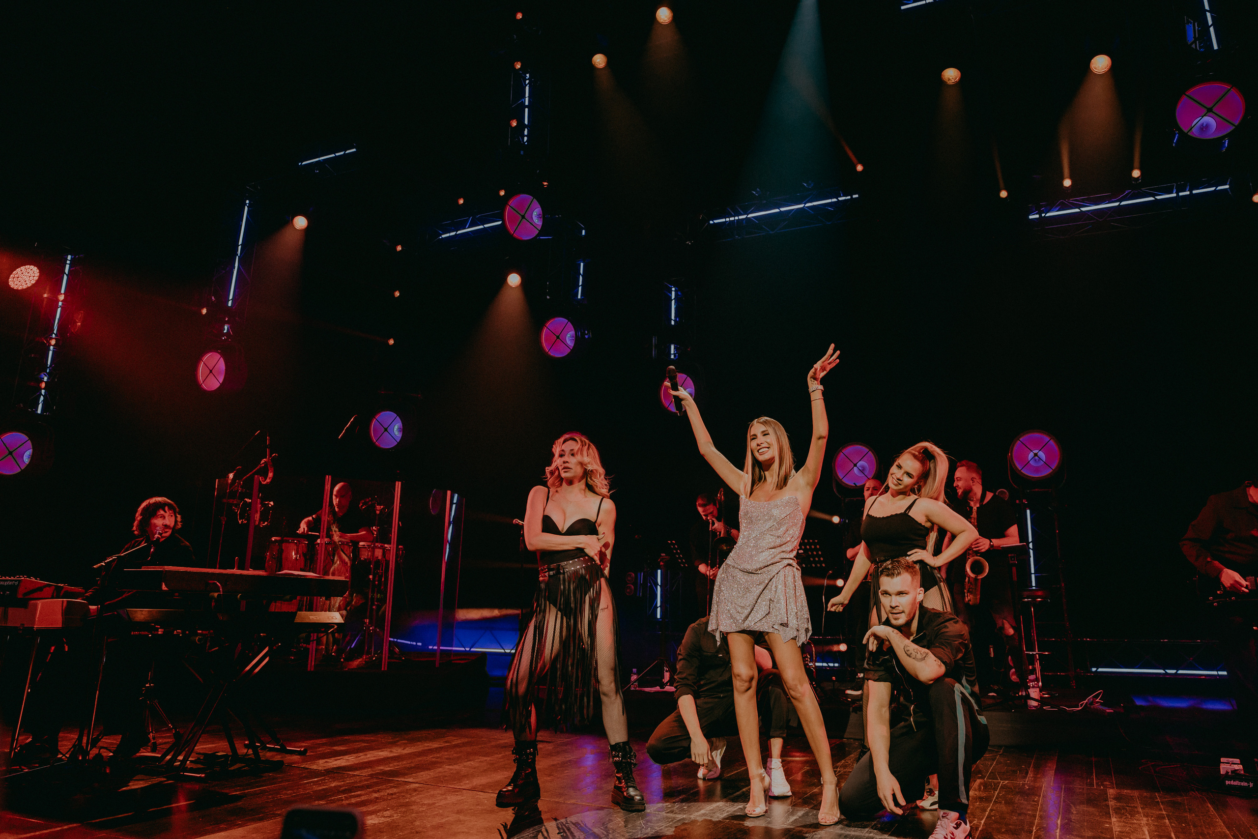 Концерт группы A'Studio в Барвихе. «Птичка на проводе»: информационный портал в Москве