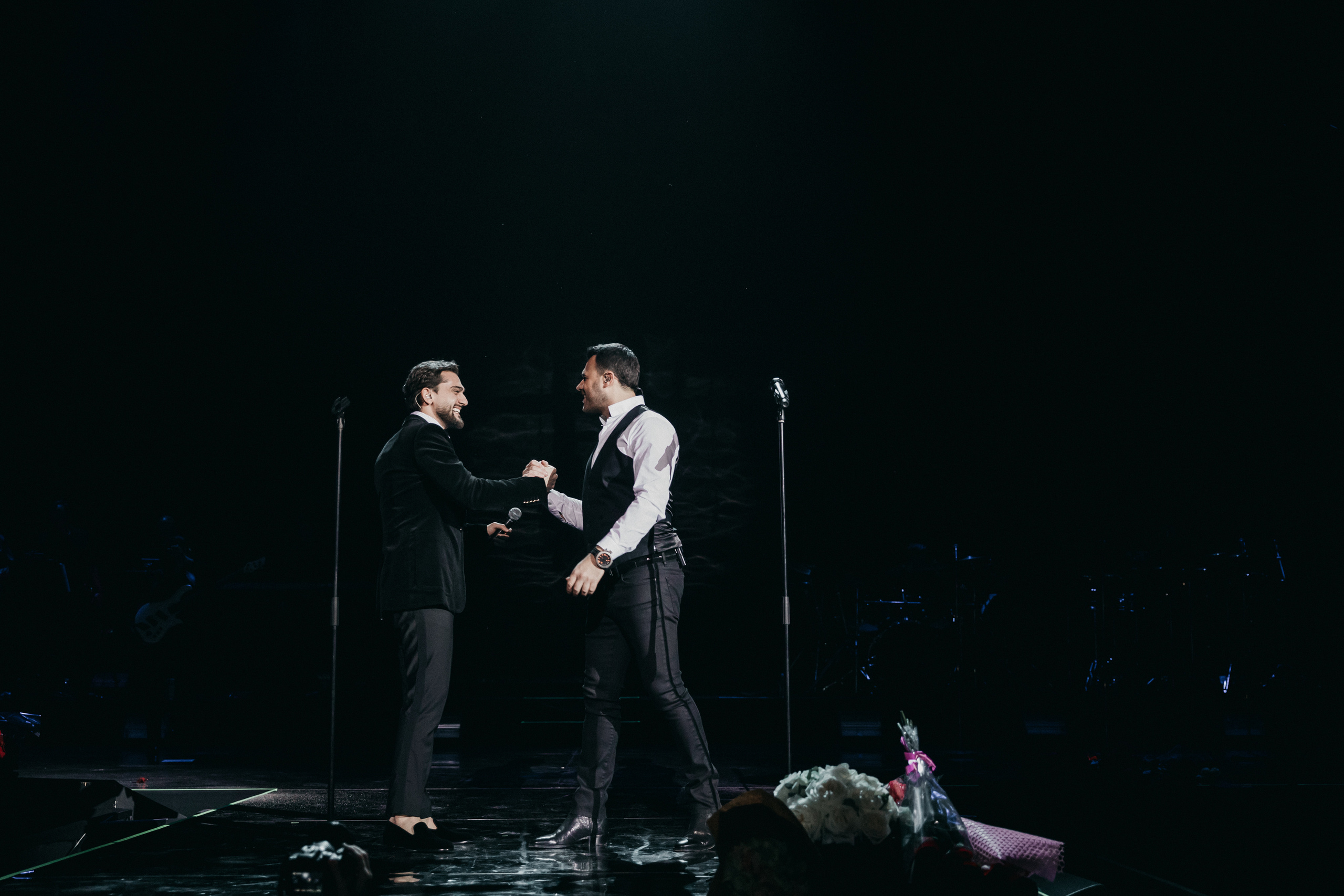 Концерт Эмина Агаларова в Crocus City Hall. «Птичка на проводе»: информационный портал в Москве