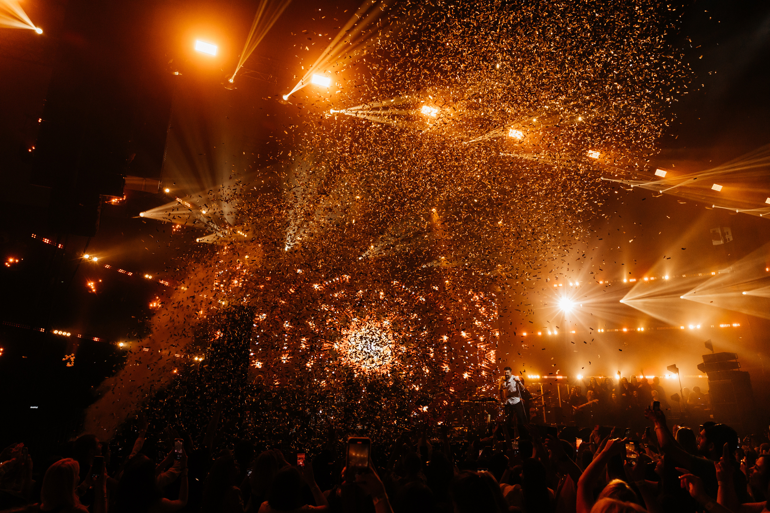 Сольный концерт Алексея Чумакова в Москве. «Птичка на проводе»: информационный портал в Москве