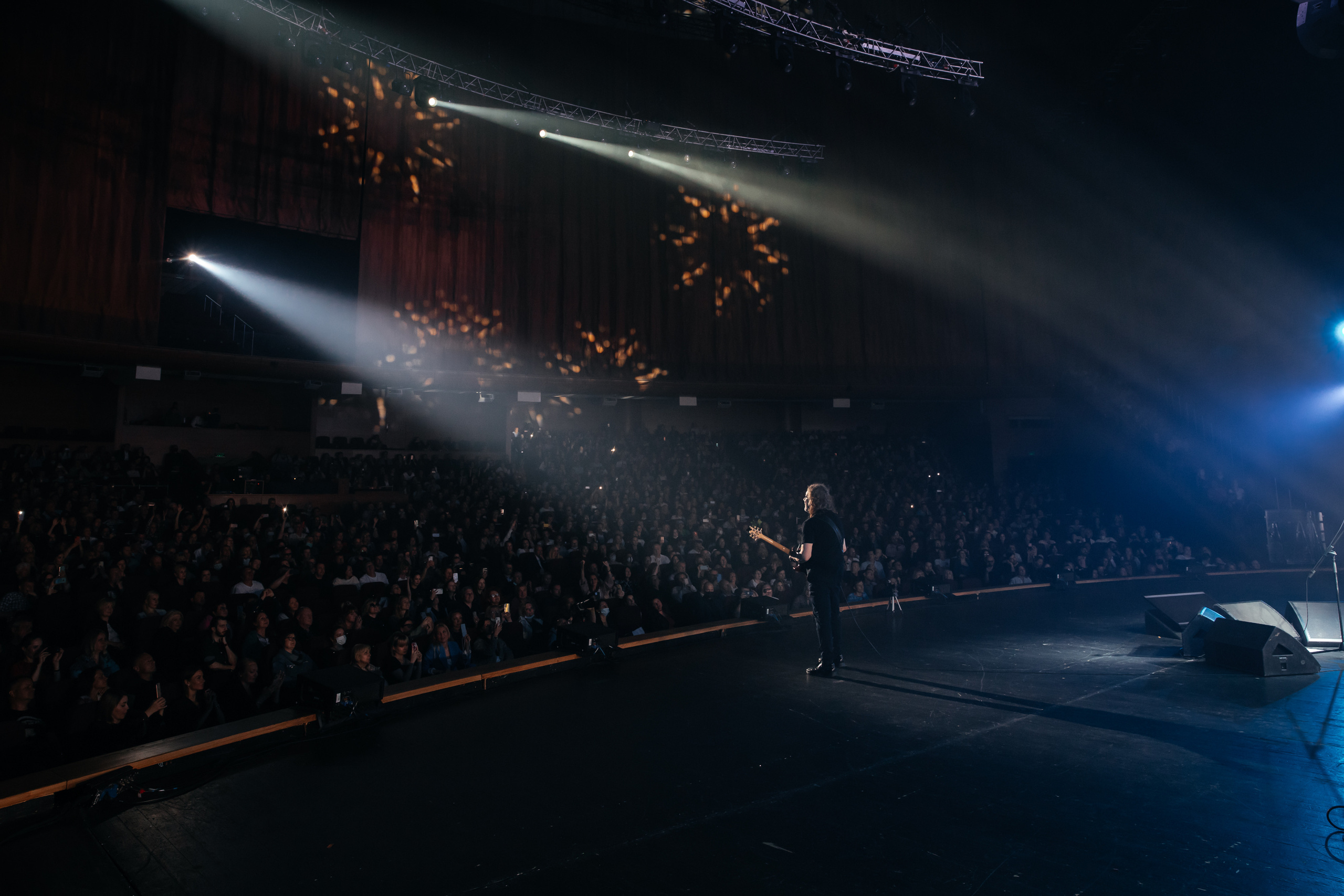 Большой сольный концерт Владимира Кузьмина в Москве. «Птичка на проводе»: информационный портал в Москве