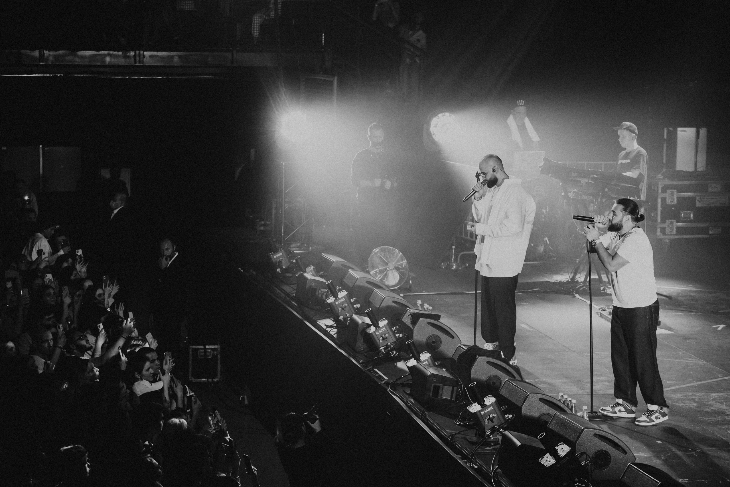 Большой концерт HammAli & Navai в Москве. «Птичка на проводе»: информационный портал в Москве