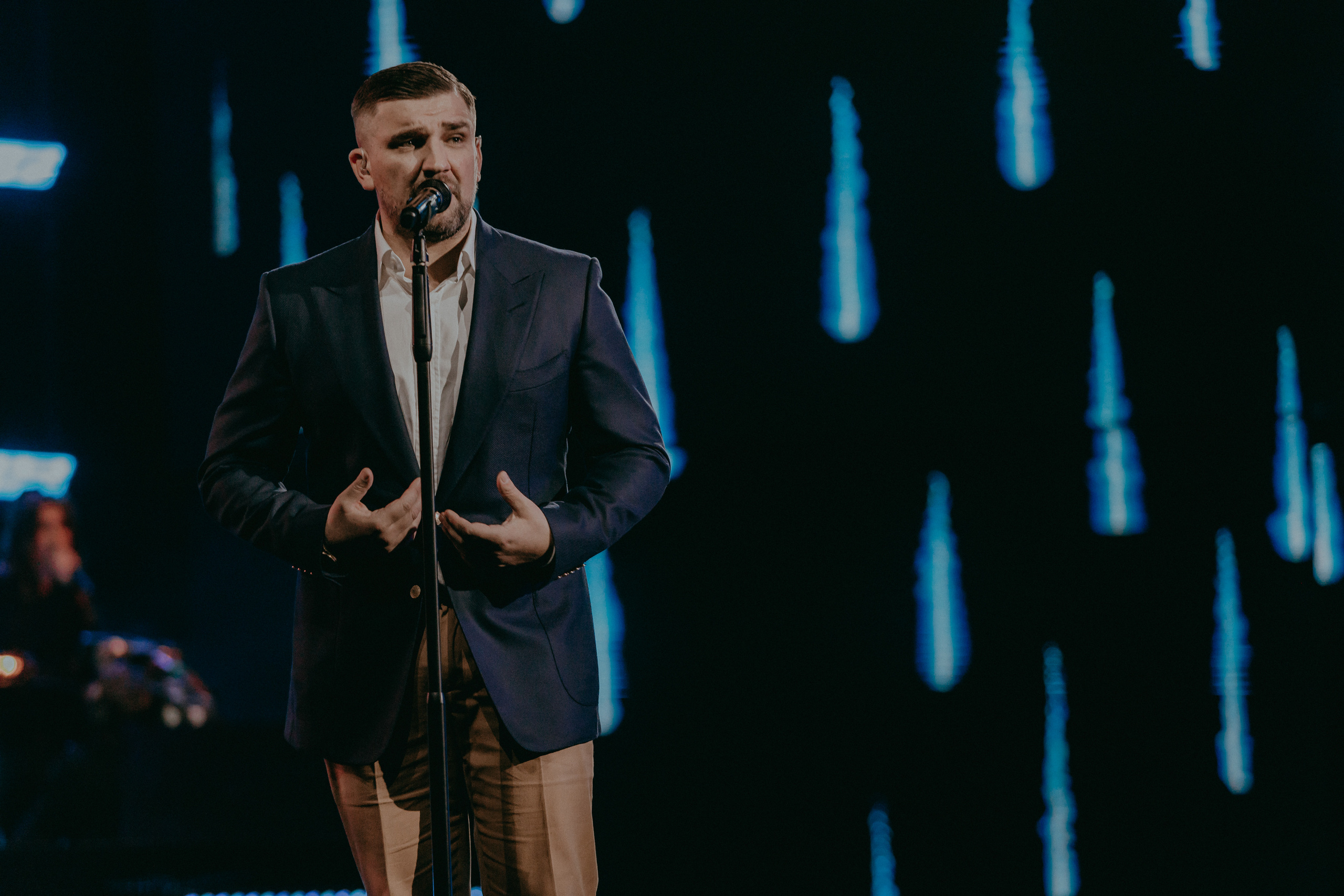 БАСТА на Новогоднем гала-концерте проекта «Голос» в Crocus City Hall в Москве