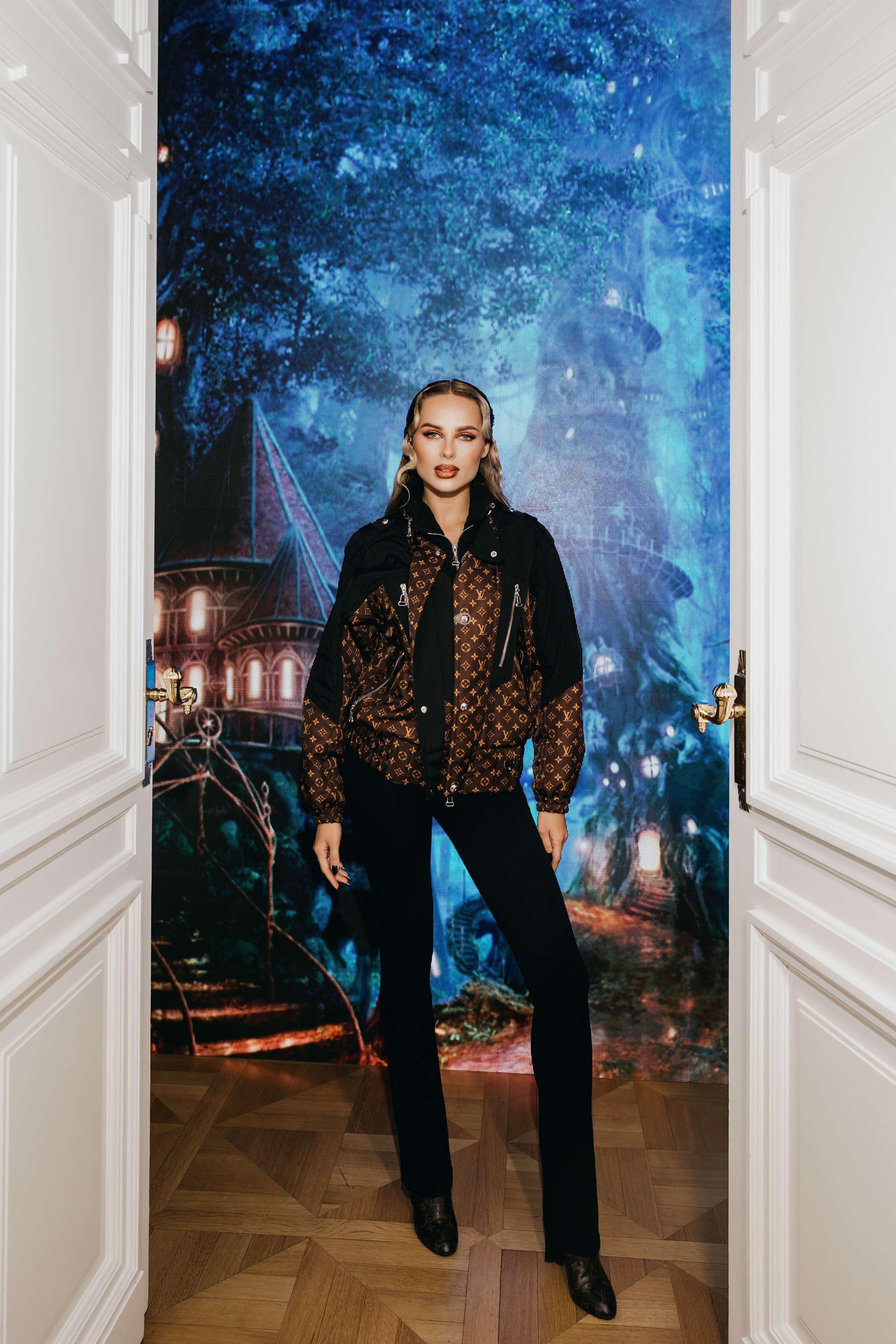 Ханна на показе дизайнера Бичолла Тетрадзе в рамках Недели моды в Москве