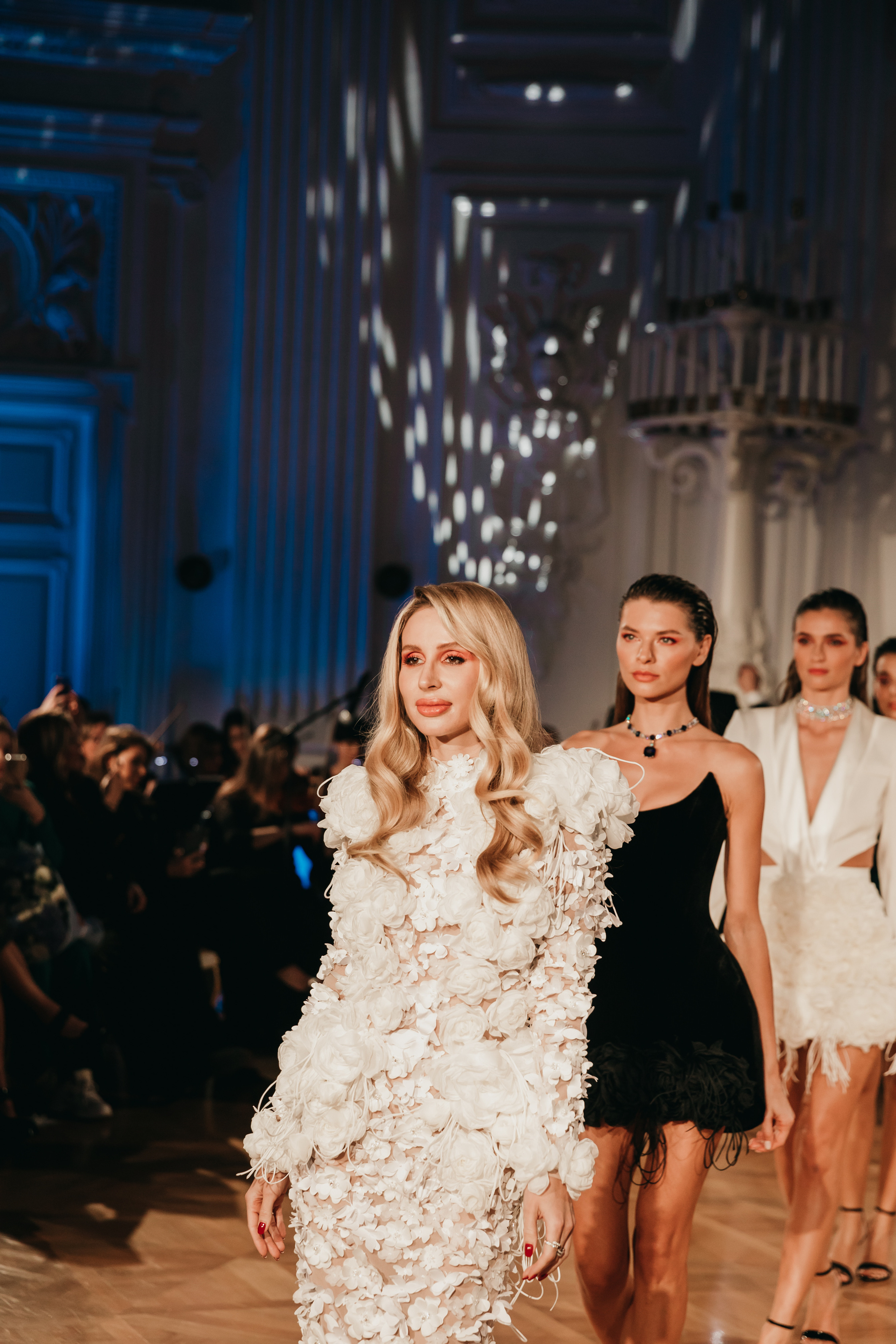 Светлана Лобода на показе дизайнера Бичолла Тетрадзе в рамках Недели моды в Москве