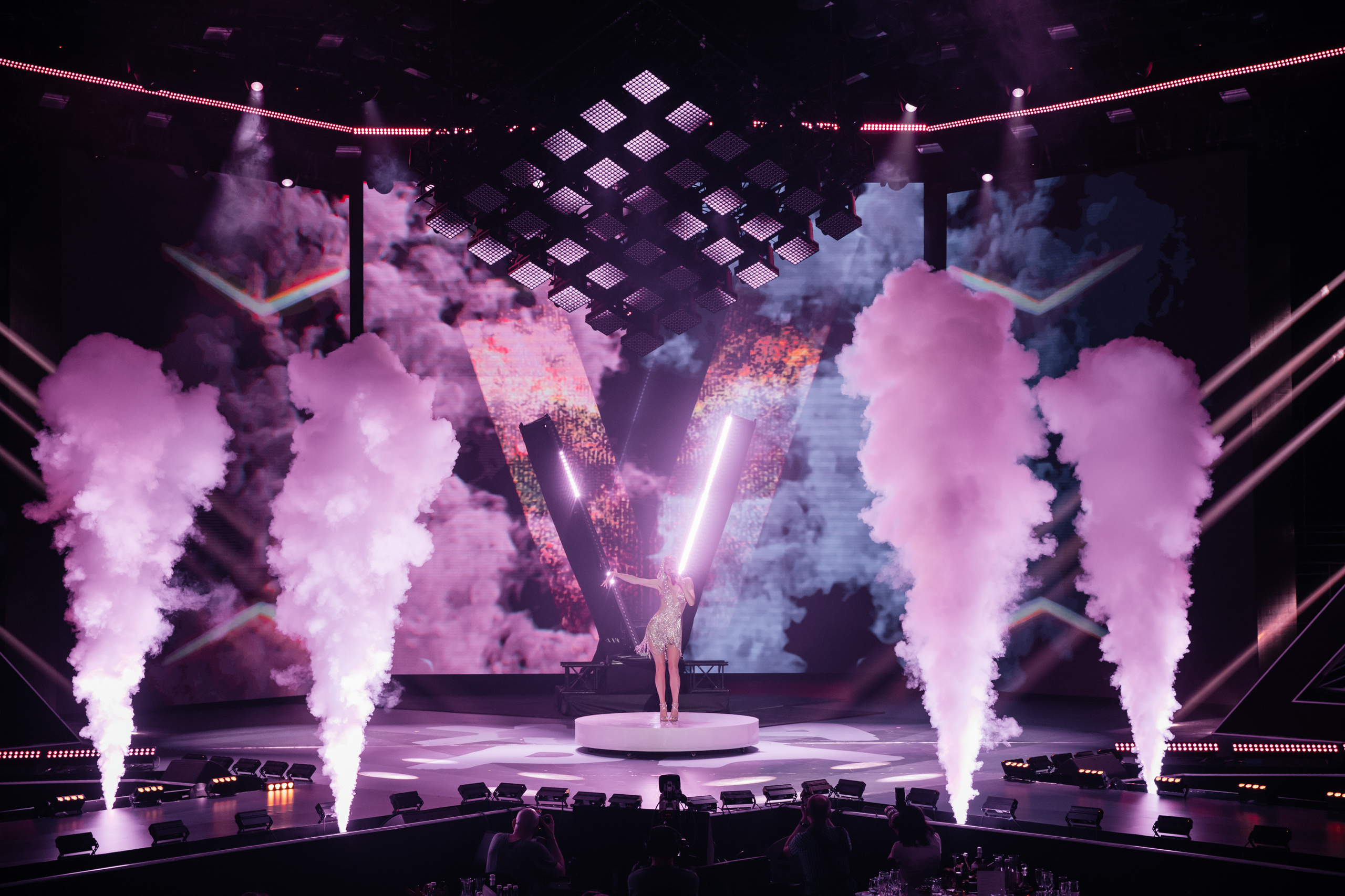 Вера Брежнева на ЖАРА FEST в Crocus City Hall в Москве