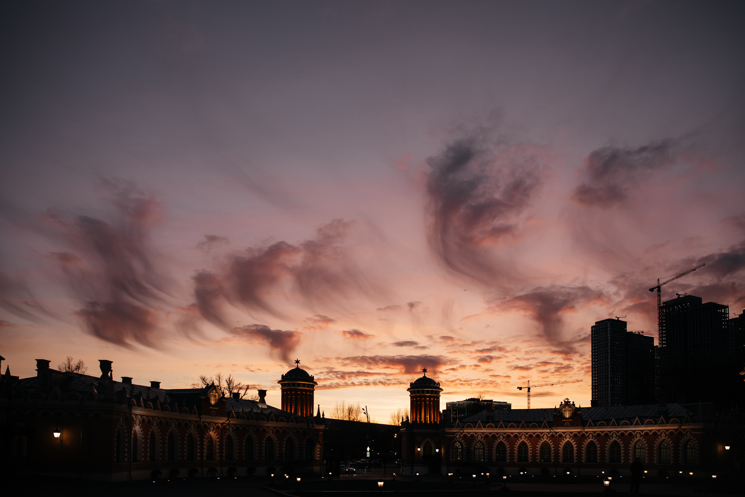 Показ дизайнера Бичолла Тетрадзе в рамках Недели моды в Москве. «Птичка на проводе»: информационный портал в Москве