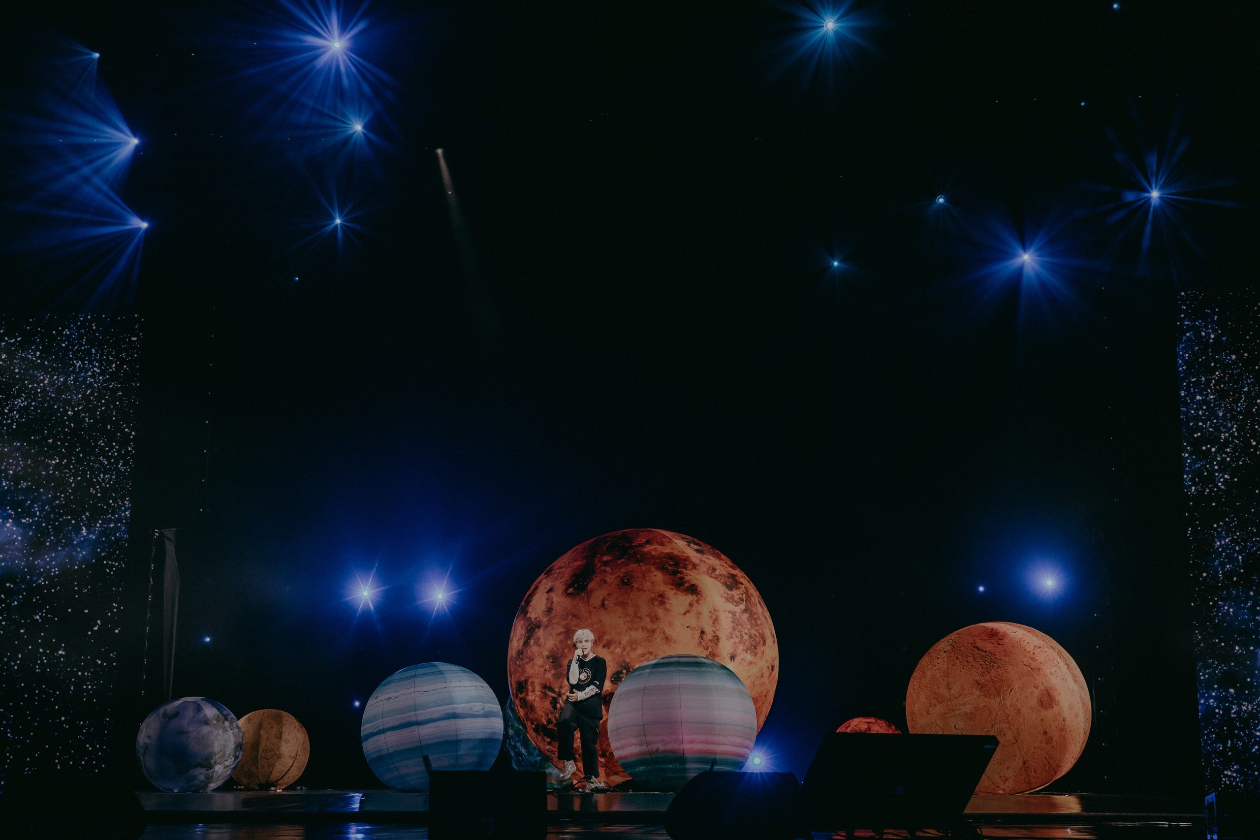 Ваня Дмитриенко на Российской Национальной Музыкальной Премии Виктория-2021 в Москве