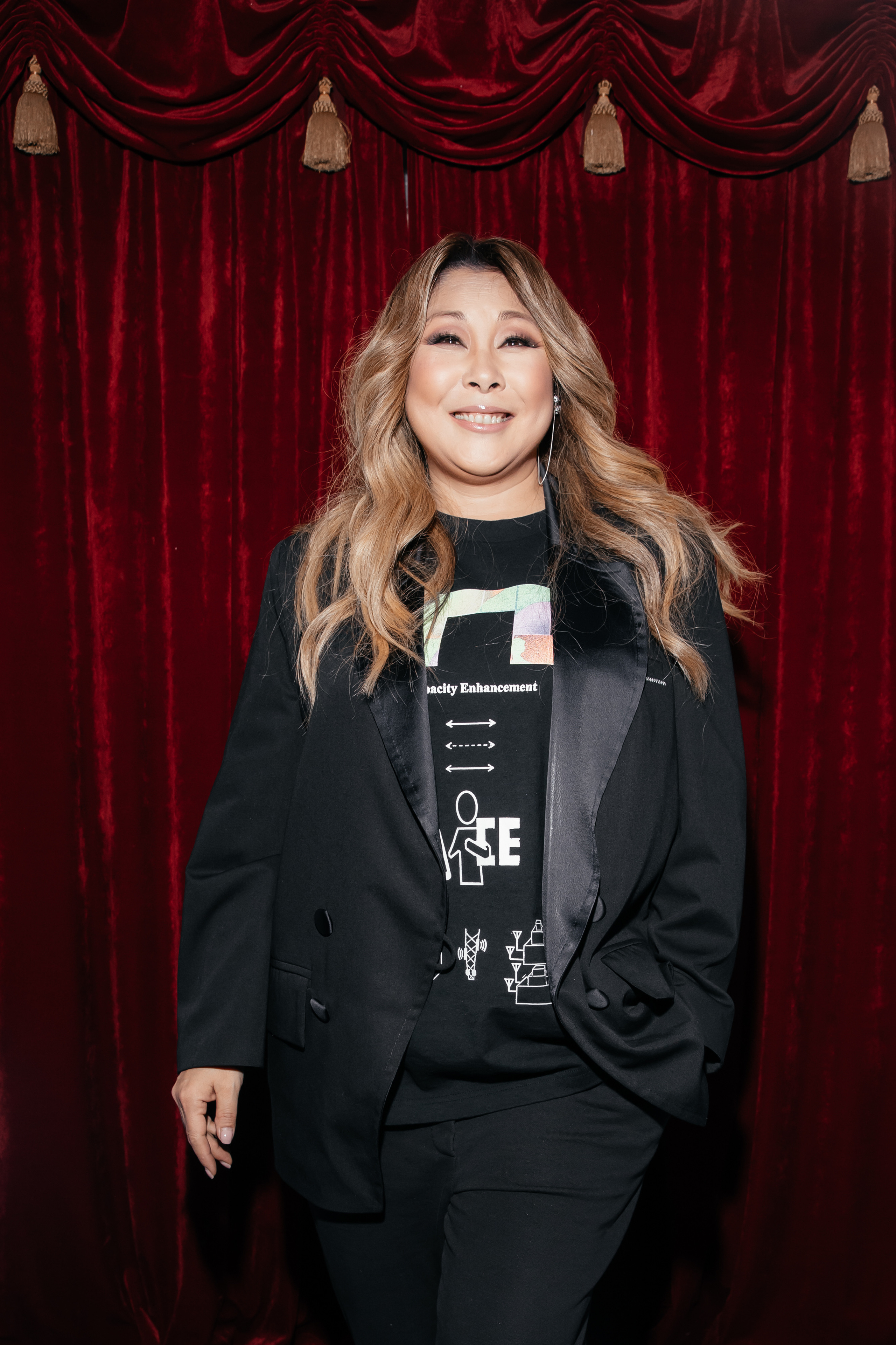 Анита Цой на премии MODA TOPIKAL AWARDS 2021 в Москве