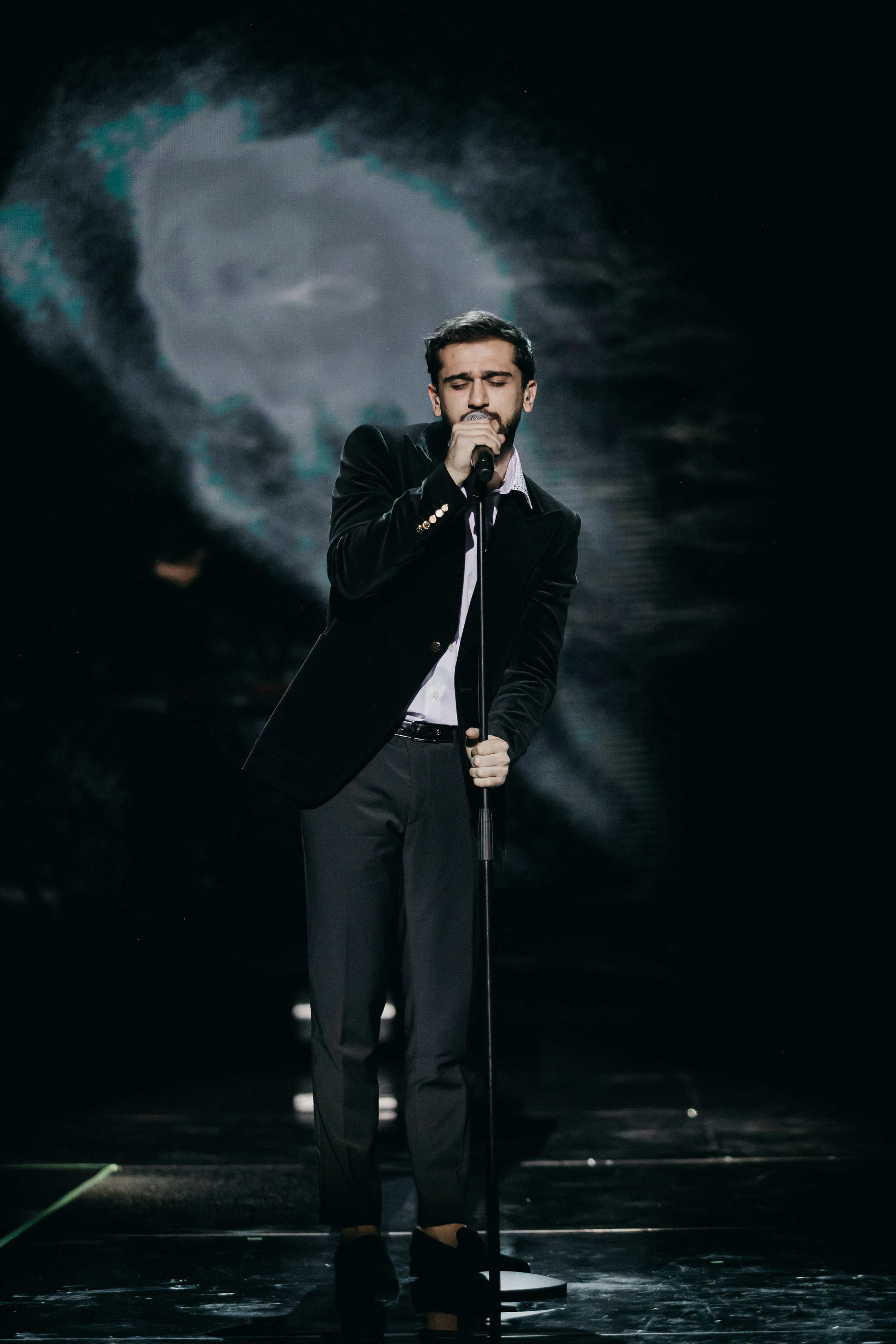 JONY концерт в Crocus City Hall в Москве