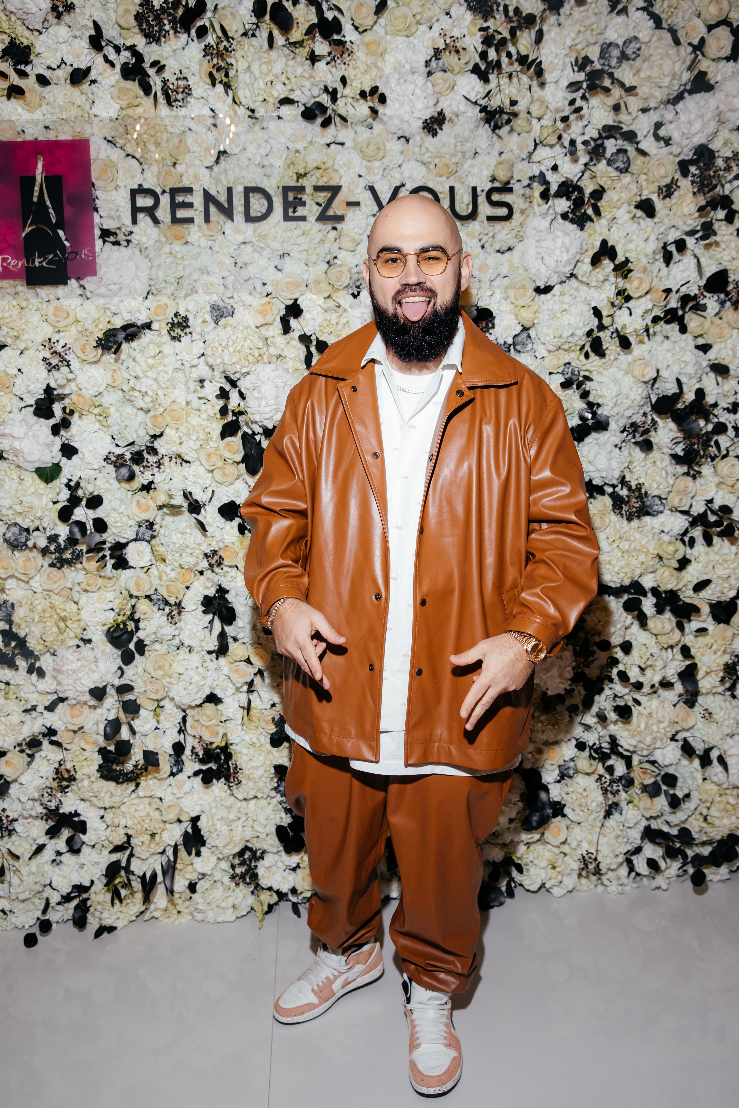 Артем Умрихин (ARTIK) на показе дизайнера Бичолла Тетрадзе в рамках Недели моды в Москве